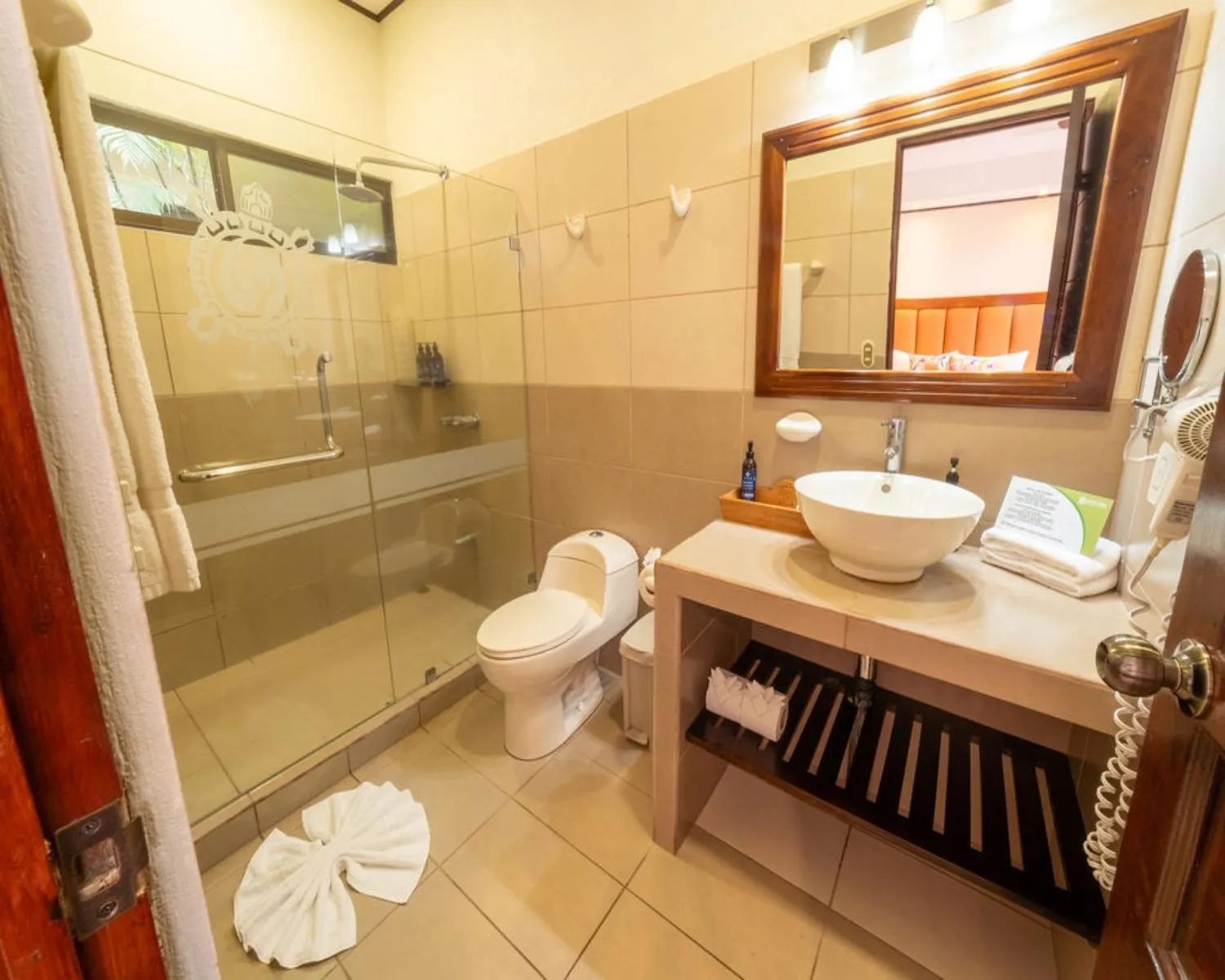 Shower in Hotel & Spa Poco a Poco - Costa Rica