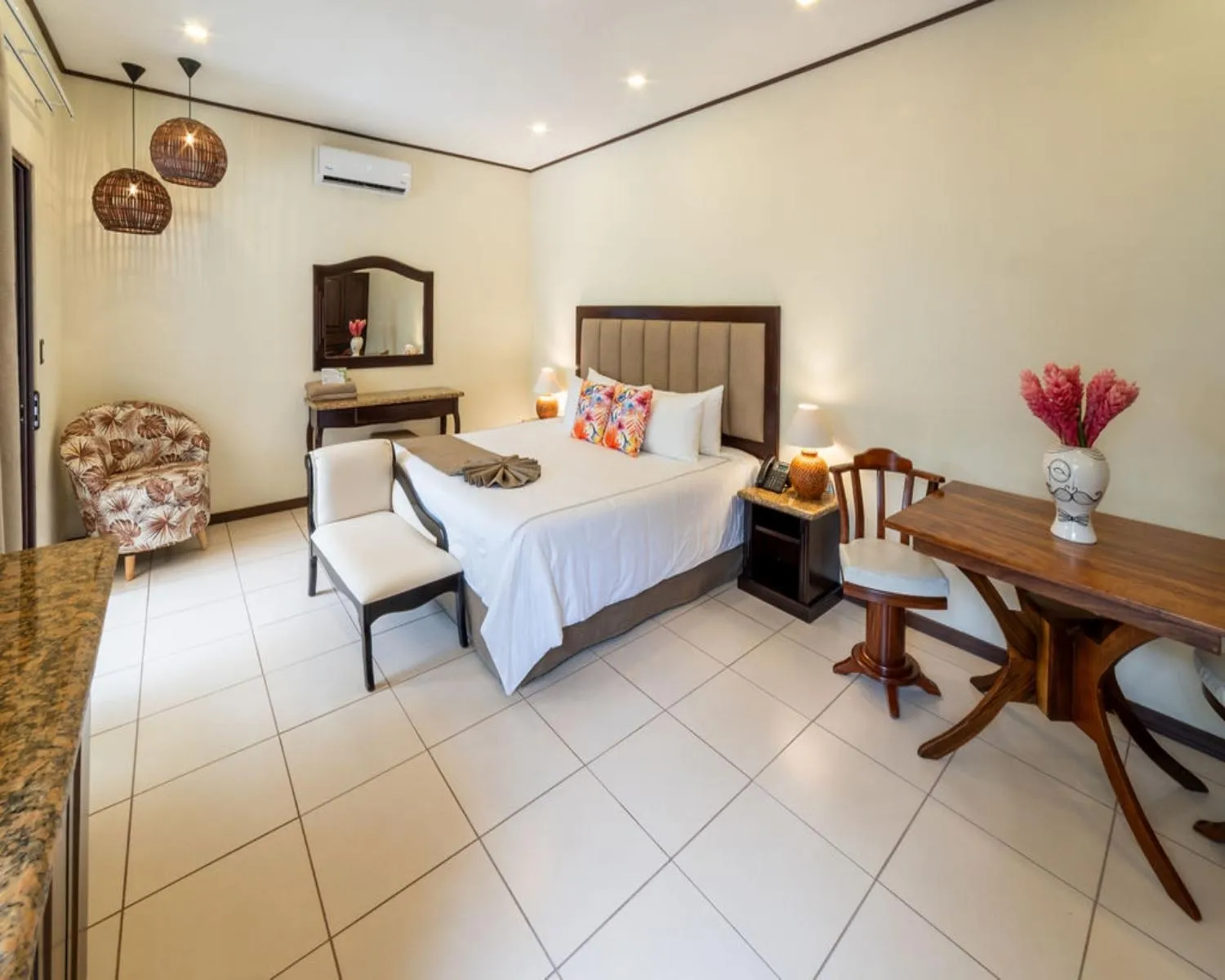 Bed in Hotel & Spa Poco a Poco - Costa Rica