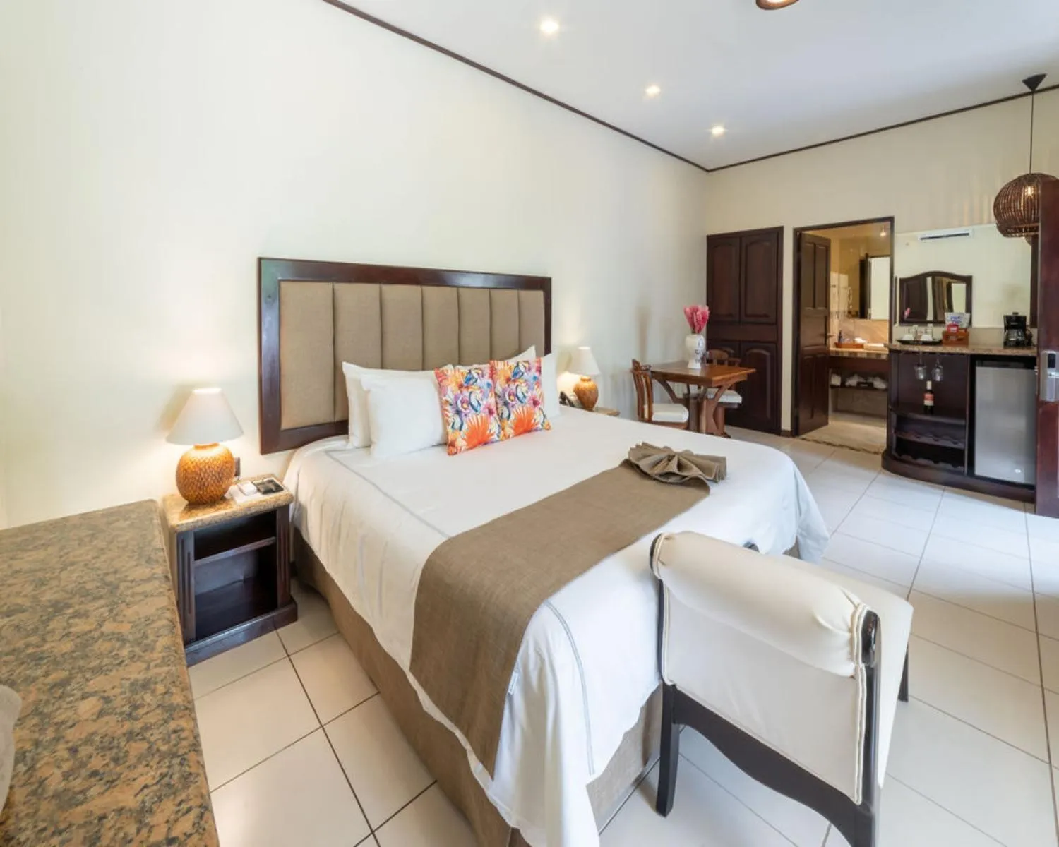 Photo of the whole room, Bed in Hotel & Spa Poco a Poco - Costa Rica