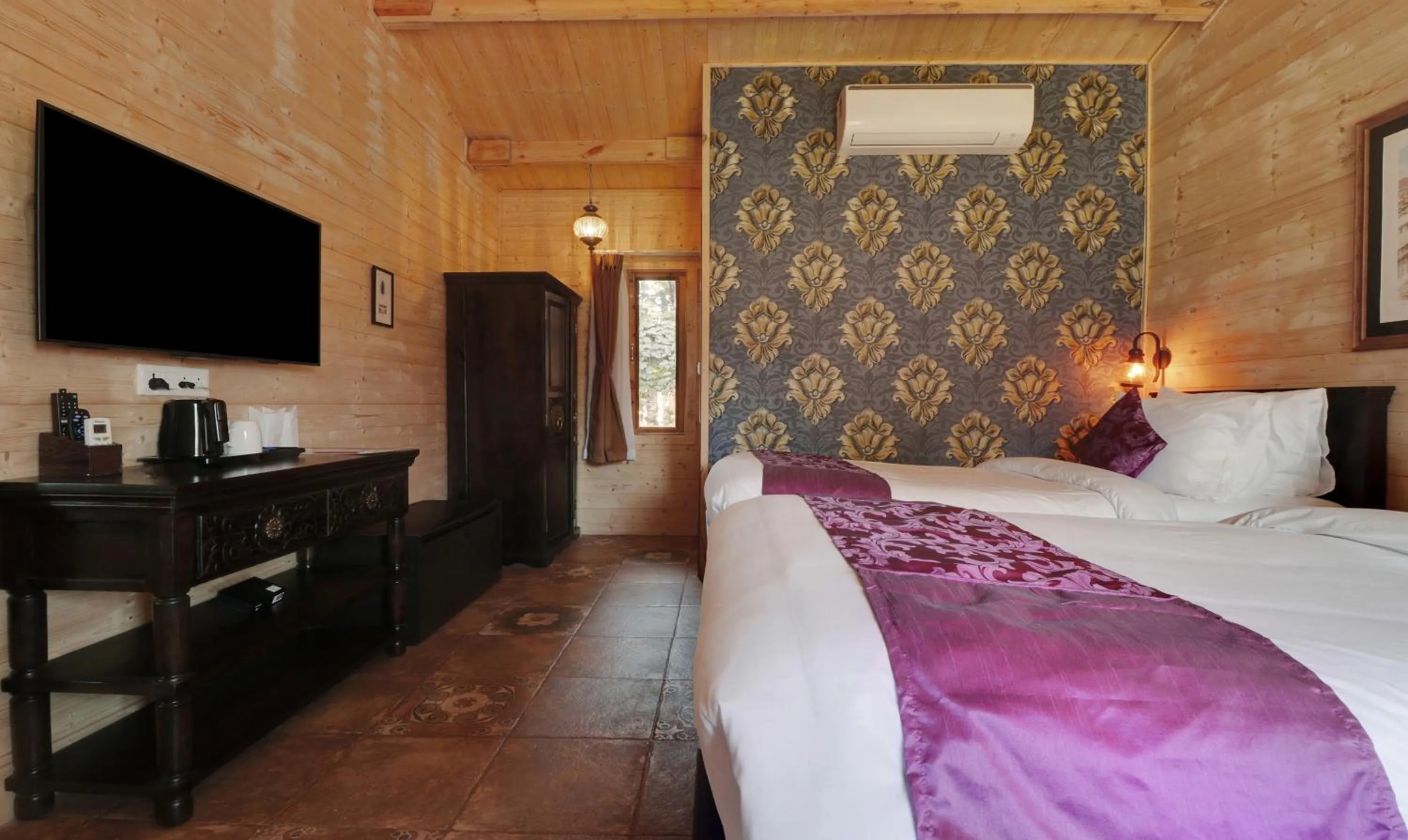 Bedroom, Bed in Treebo Premium Blue Mountain Country Club And Resort