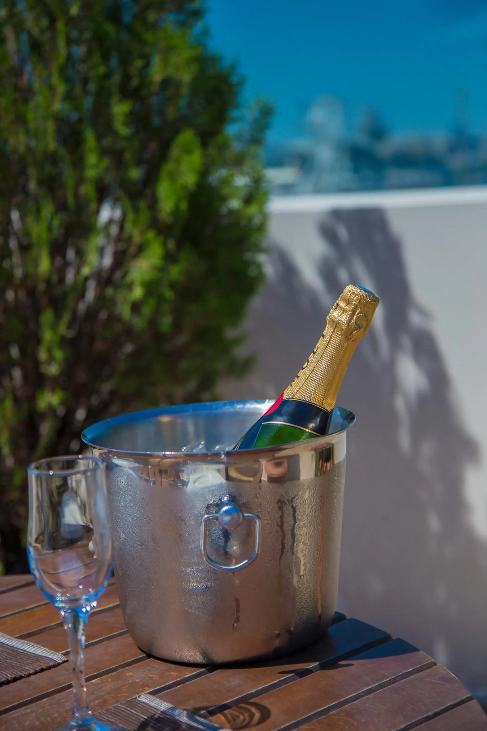 Day in Golden Coast Hotel