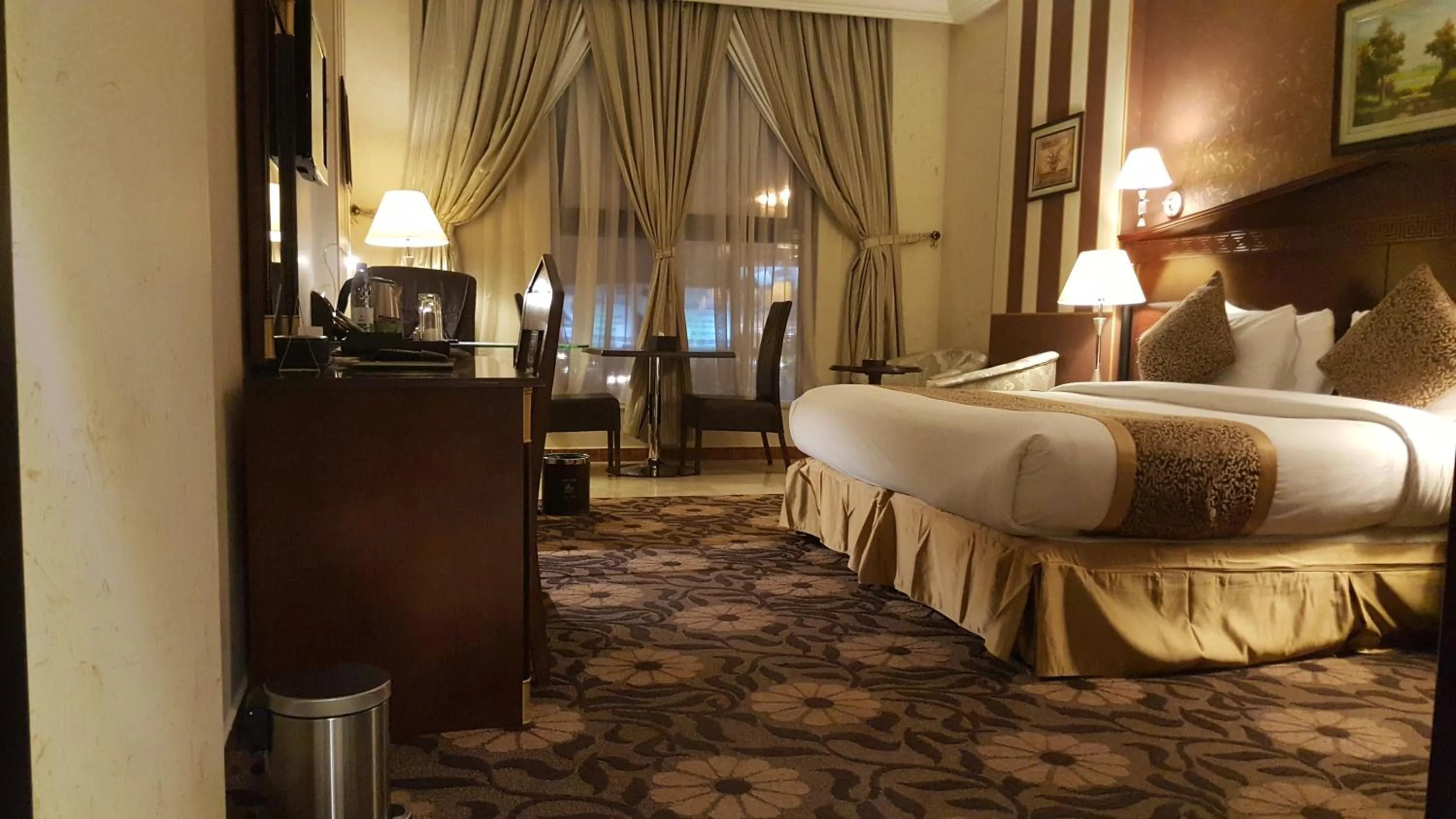 Decorative detail, Bed in Qasr Al Sahab