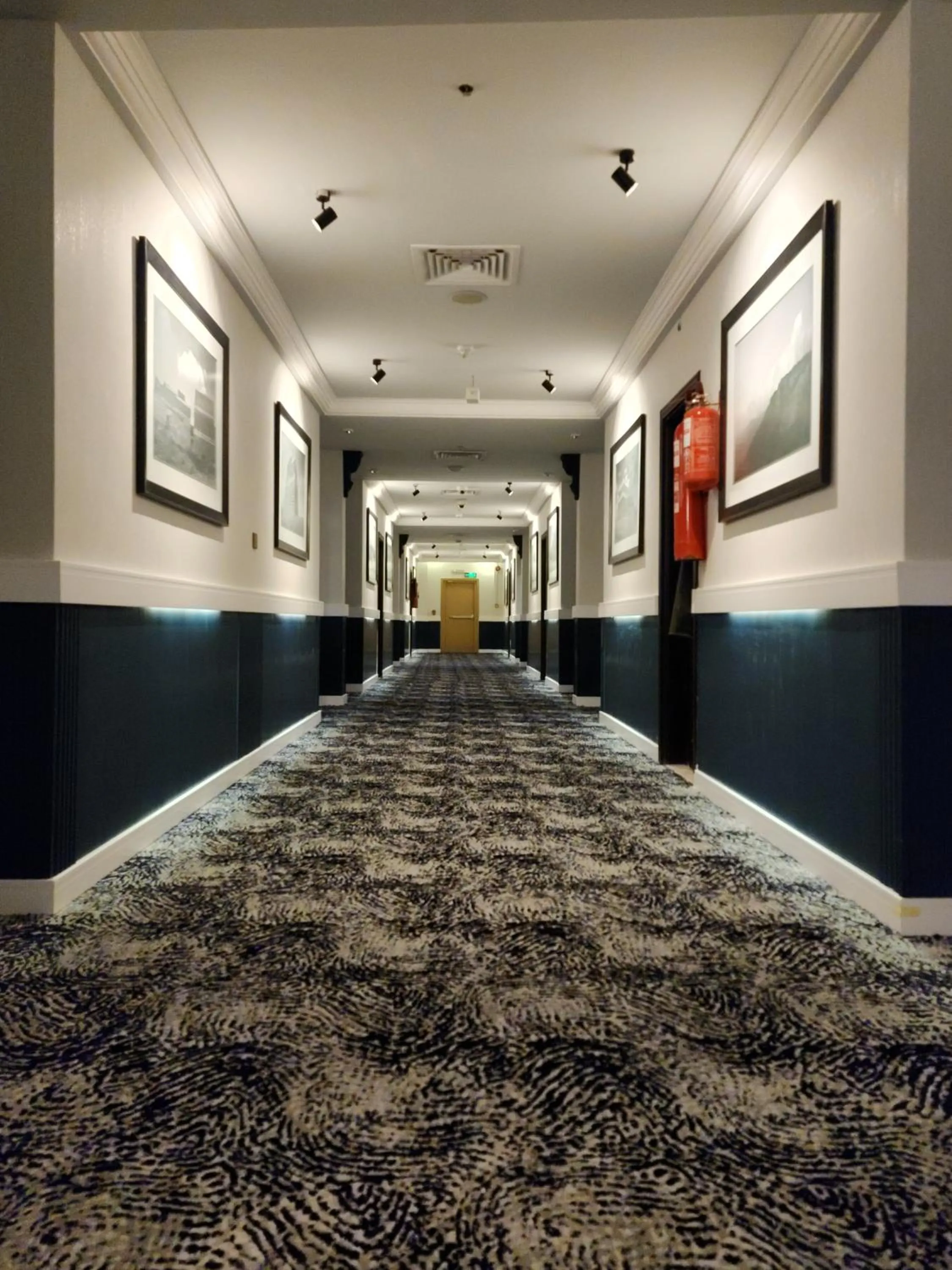 Property building in Qasr Al Sahab