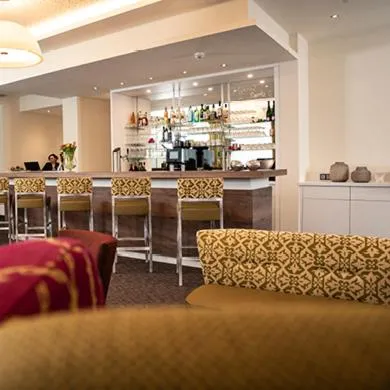 Lounge or bar in Hotel am Berg Esslingen