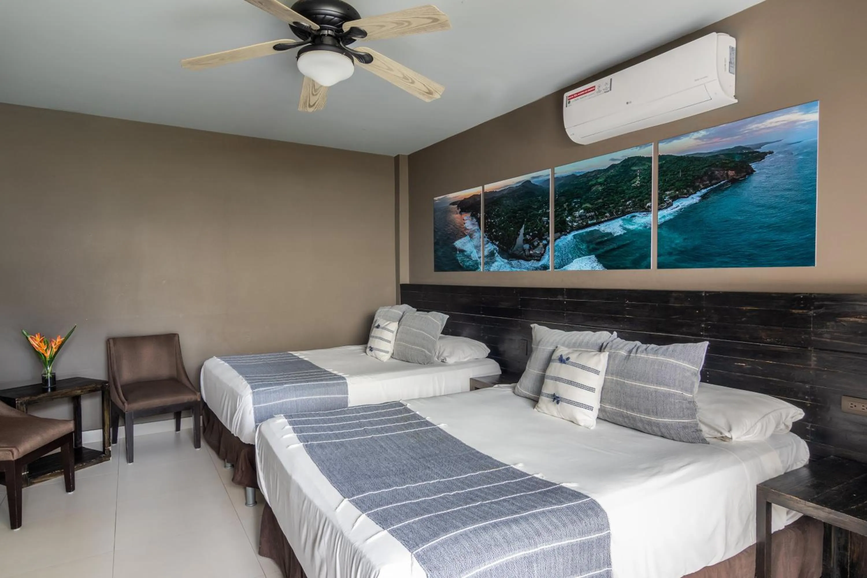 Standard Double Room with Two Double Beds in Palo Verde Sustainable Hotel