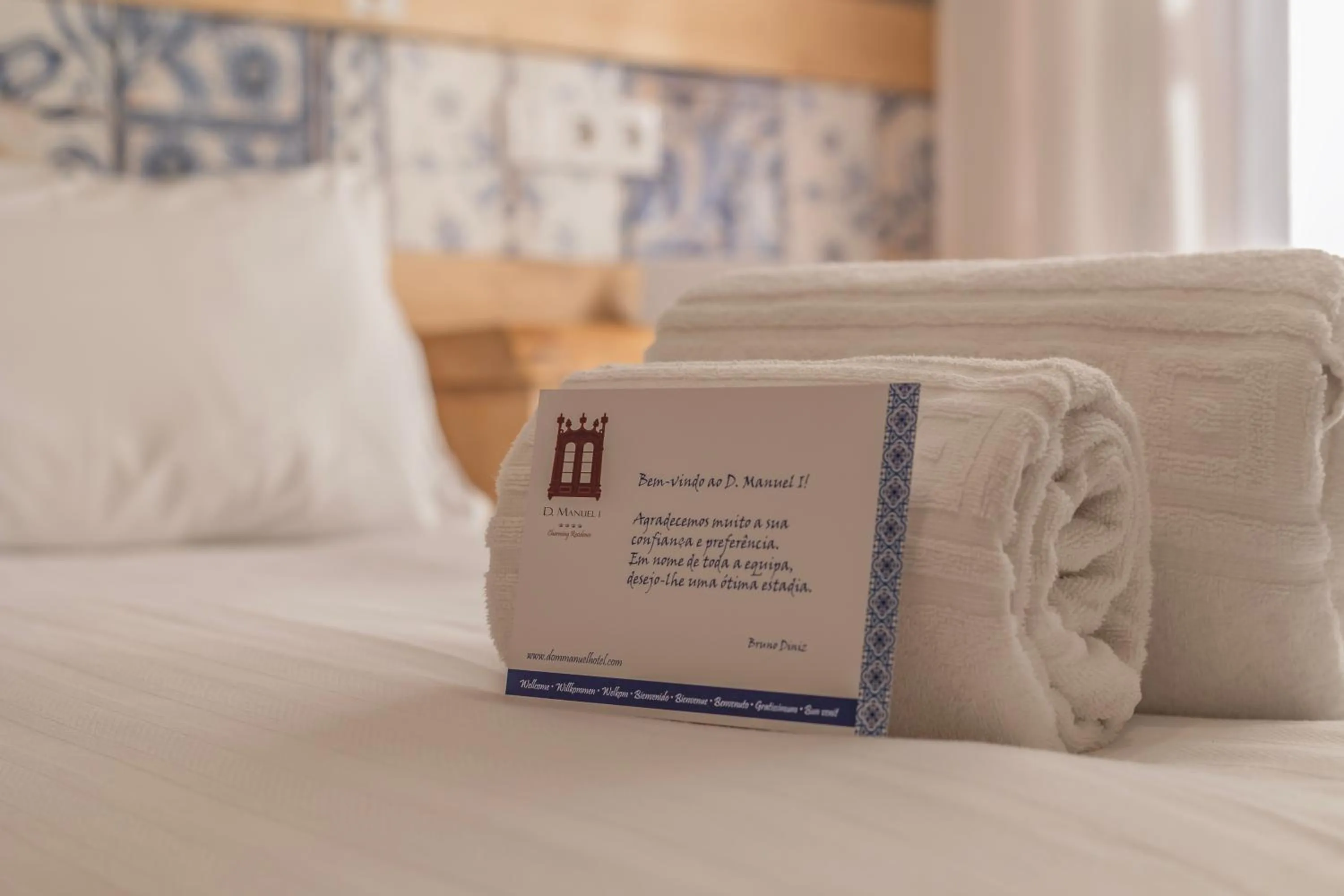 Bed in Charming Residence & Guest House Dom Manuel I Adults only