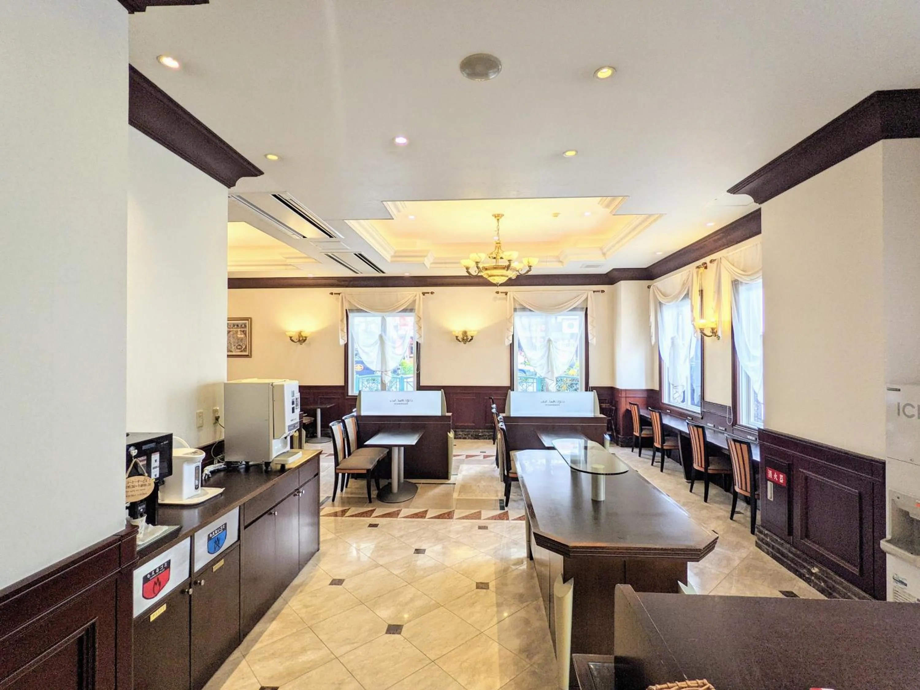 Restaurant/places to eat in GRG Hotel Naha Higashimachi