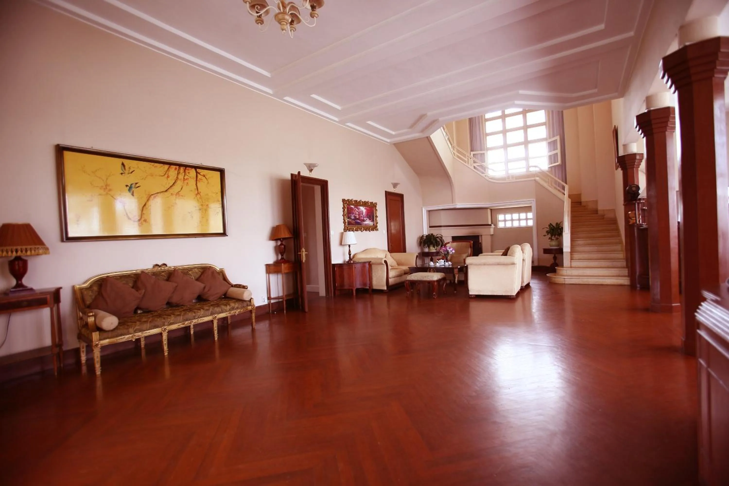 Communal lounge/ TV room in Dalat Cadasa Resort