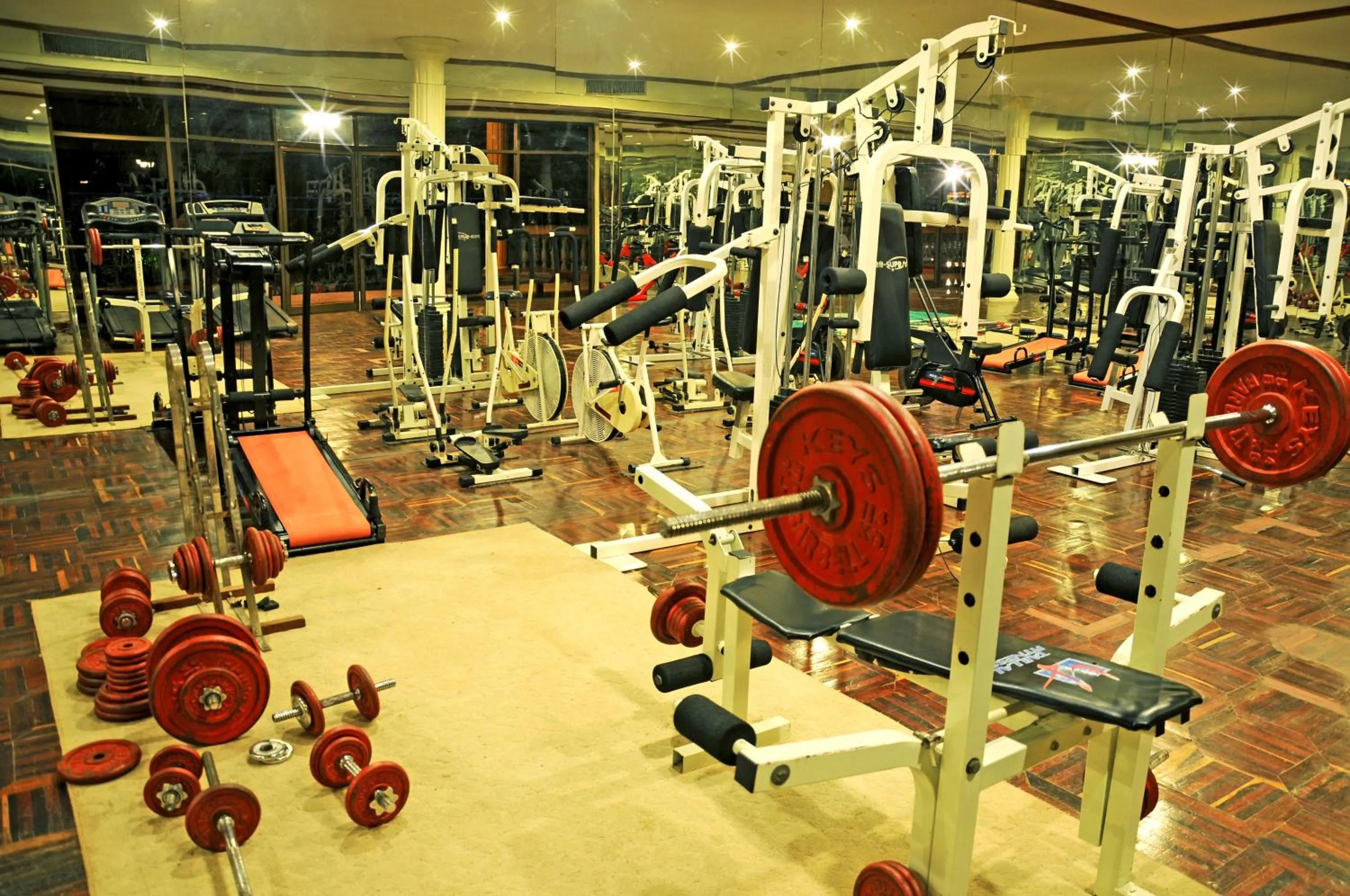 Fitness centre/facilities in Angkor Hotel