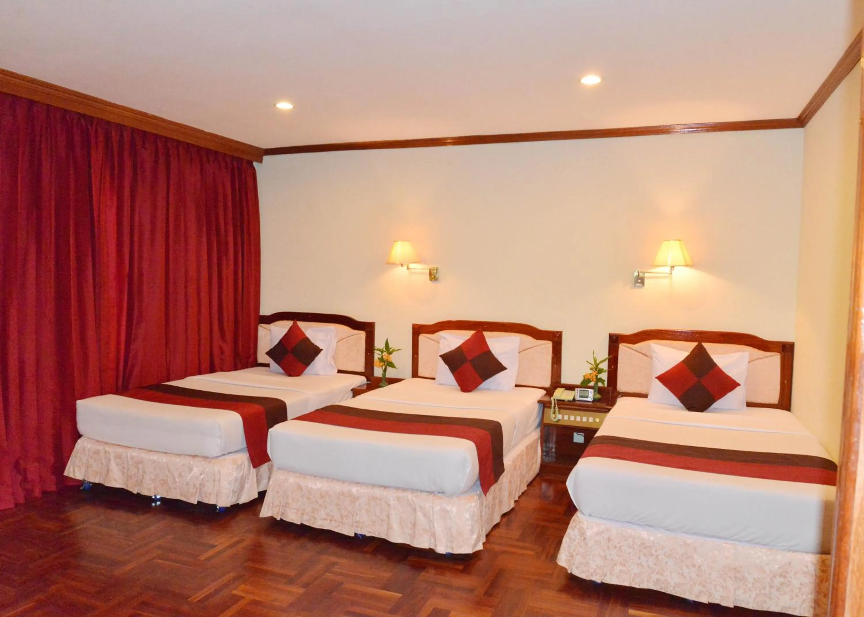 Bedroom, Bed in Angkor Hotel