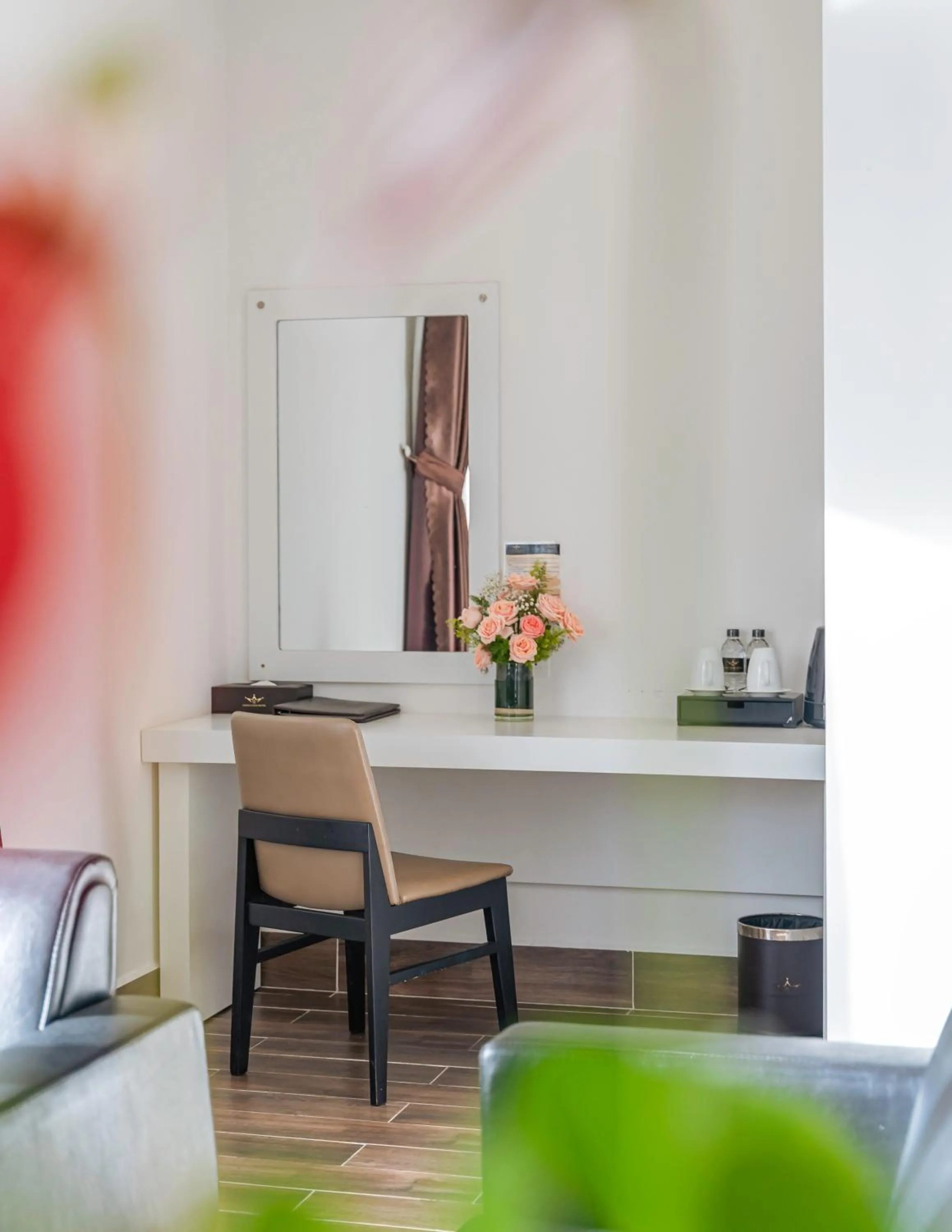 Seating area in Minh Chien Hotel