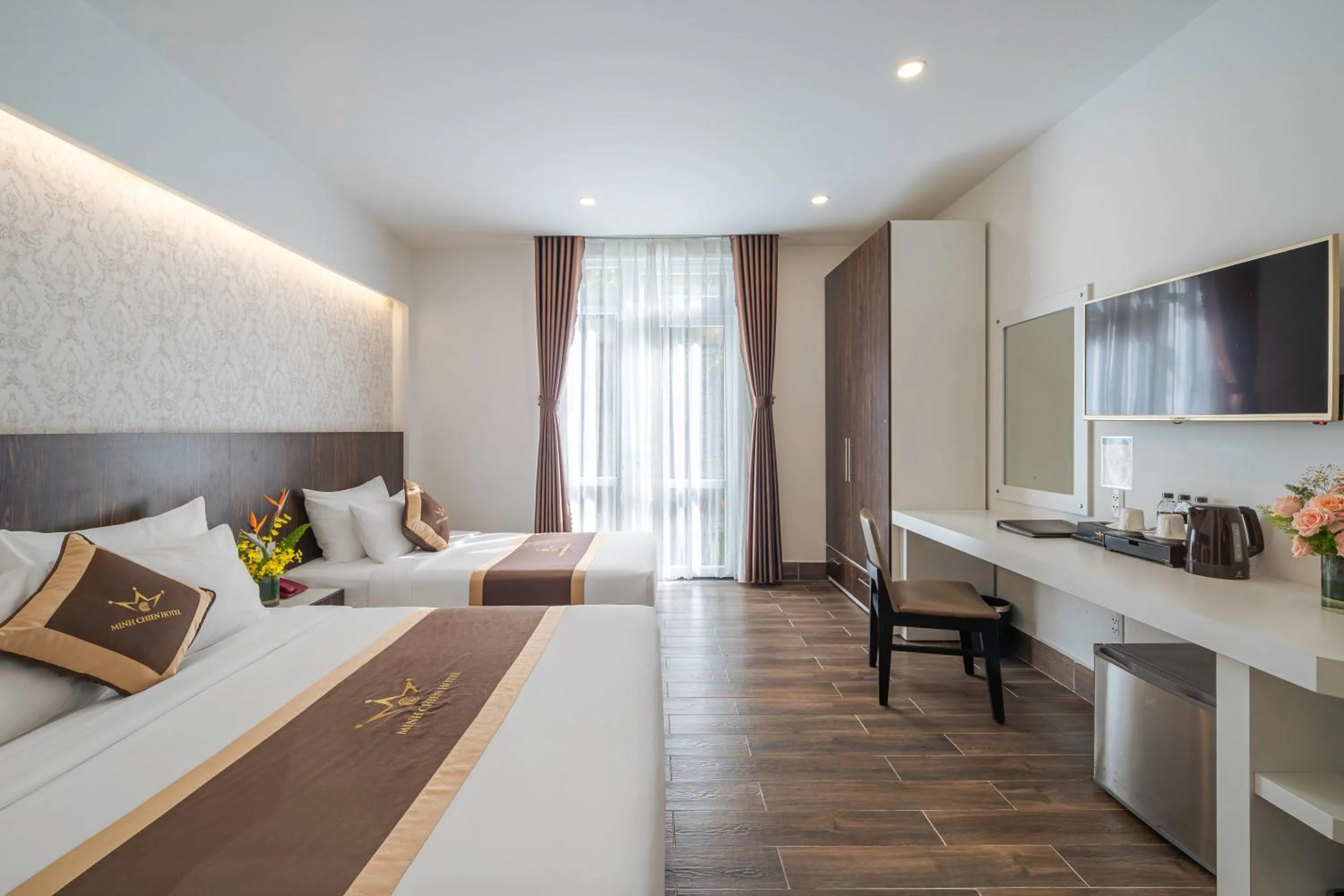 Bedroom, Bed in Minh Chien Hotel