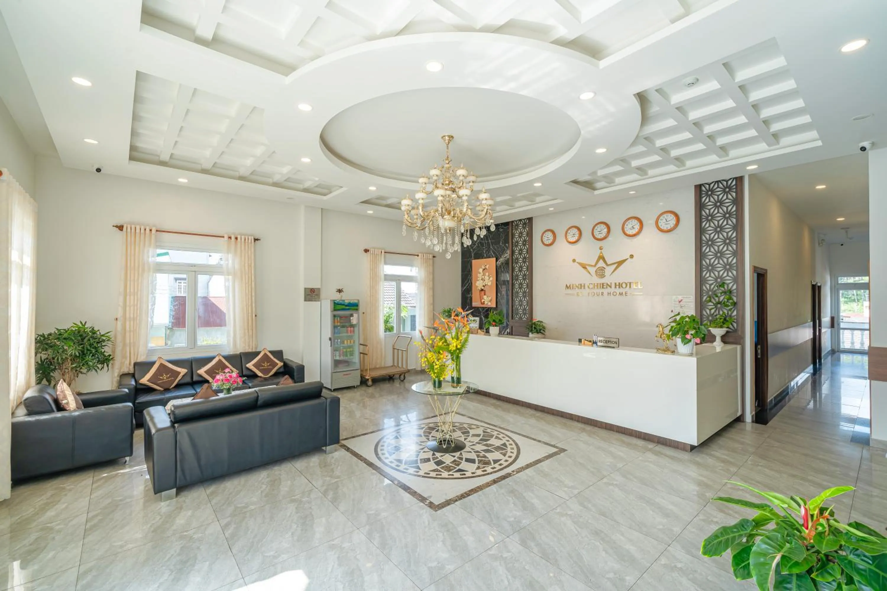 Lobby or reception in Minh Chien Hotel