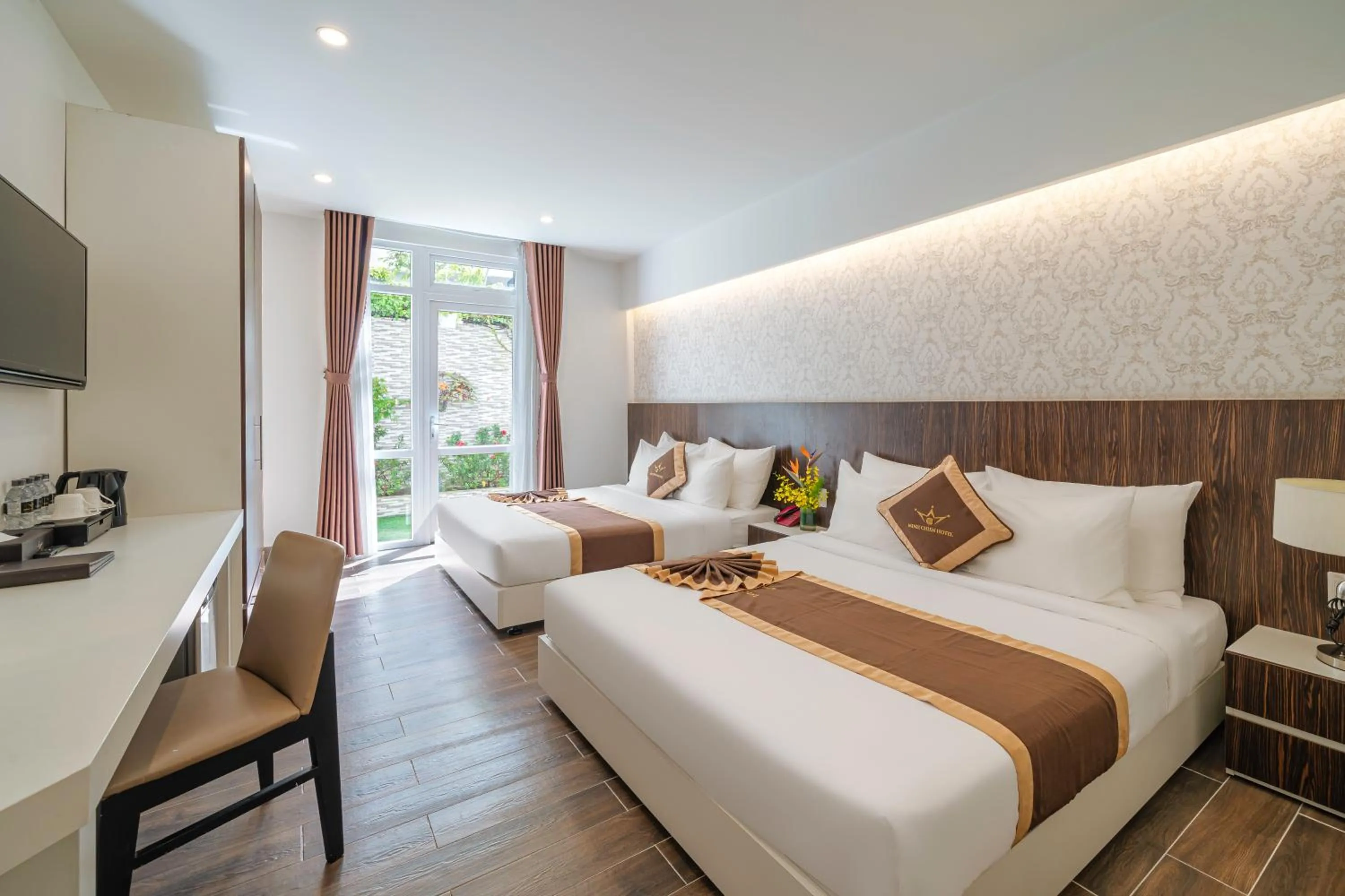 Photo of the whole room, Bed in Minh Chien Hotel