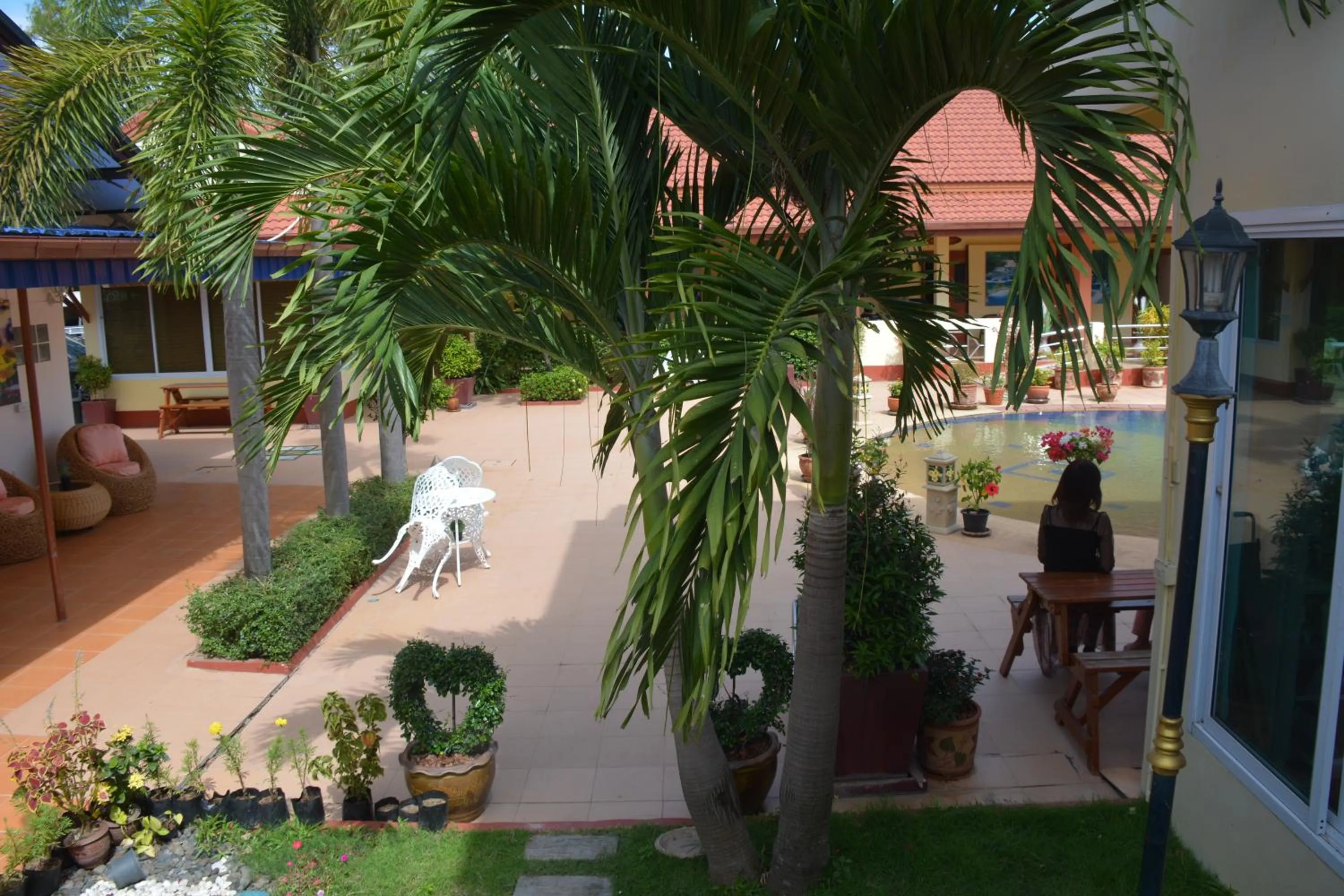 Baan Sabaijai Resort