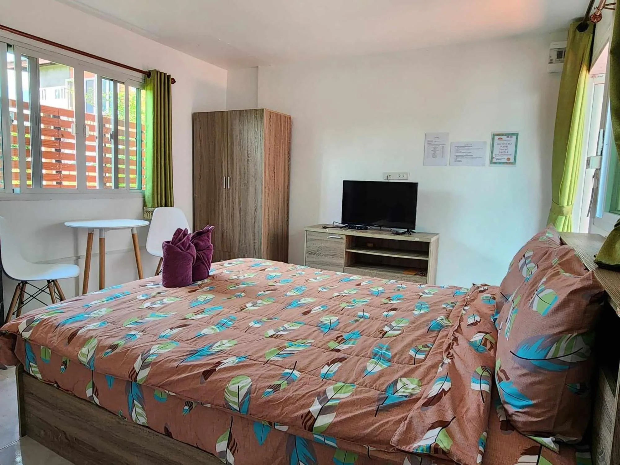 Bed in Baan Sabaijai Resort