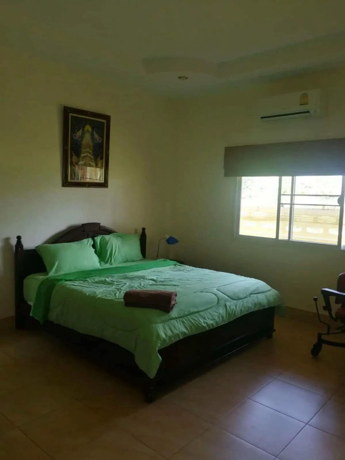 Bed in Baan Sabaijai Resort