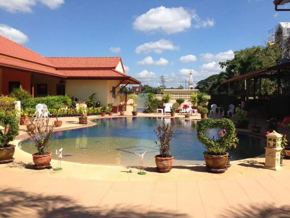Swimming pool in Baan Sabaijai Resort