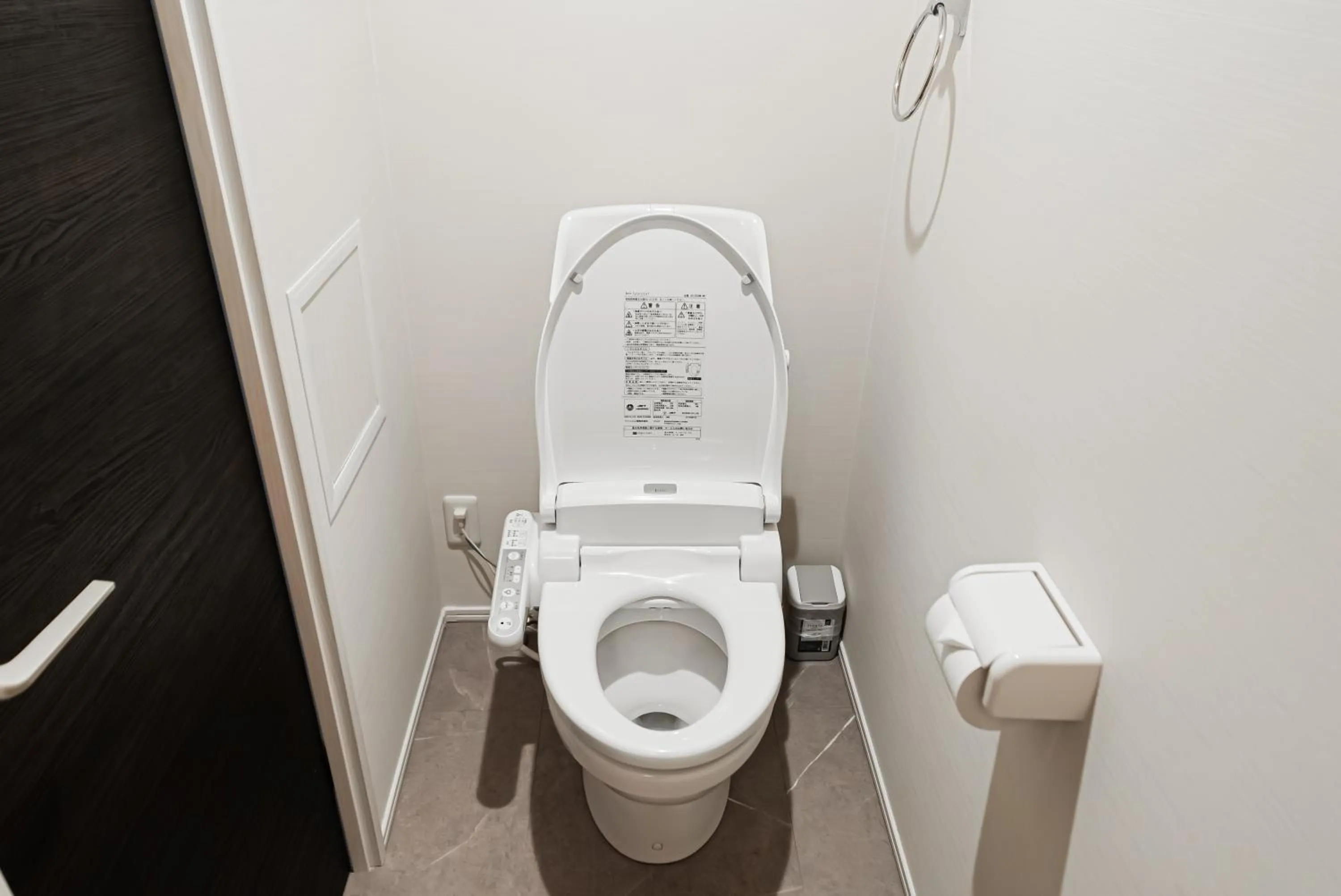 Toilet in GLOU Higashi Shinjuku