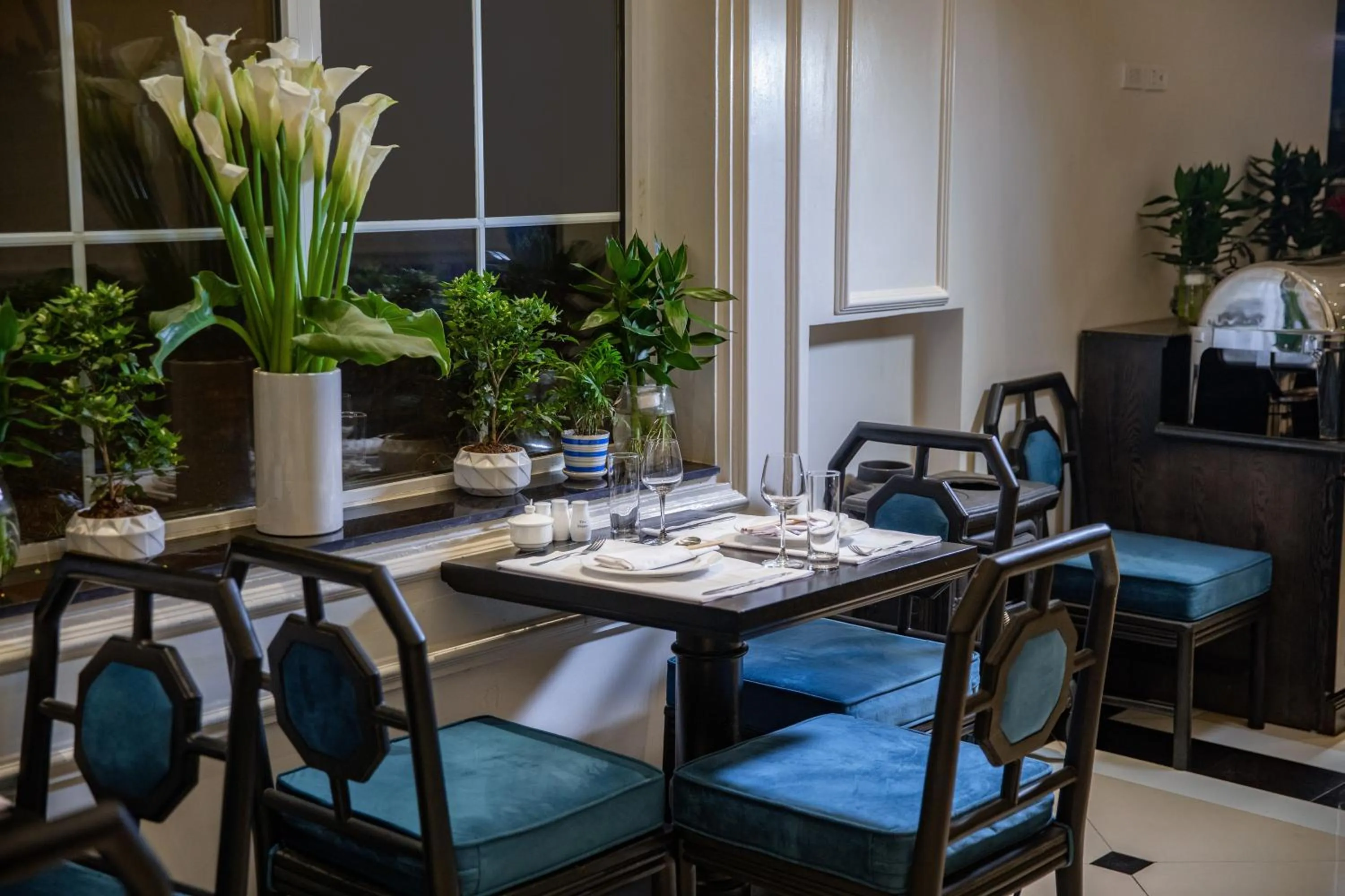 Restaurant/places to eat in My Boutique Hotel & Spa