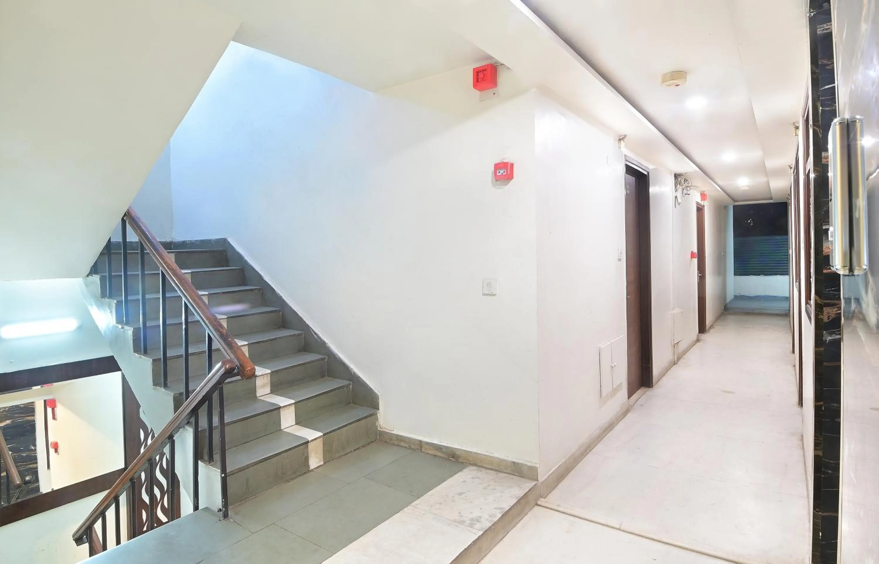 elevator in Hotel Maharani -New Delhi Railway Station - Paharganj