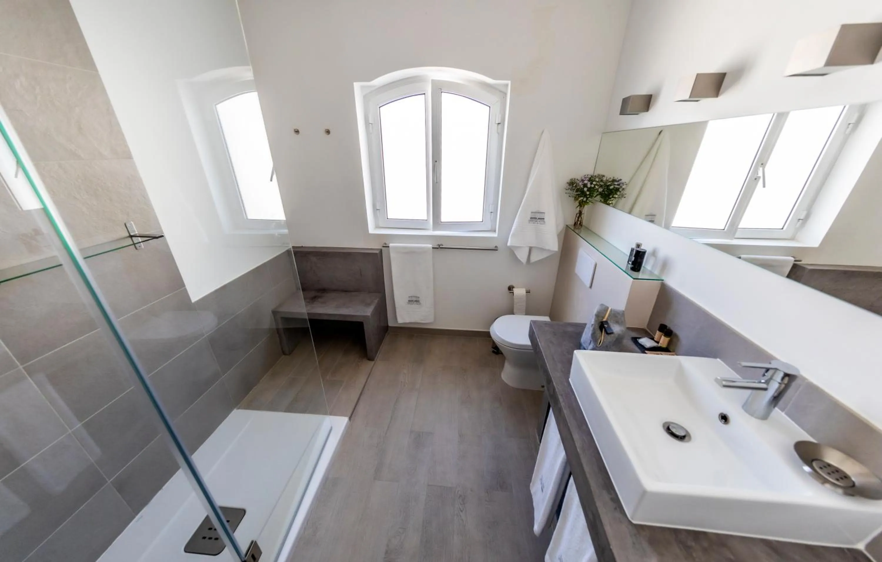 Shower in Grande Hotel das Caldas da Felgueira