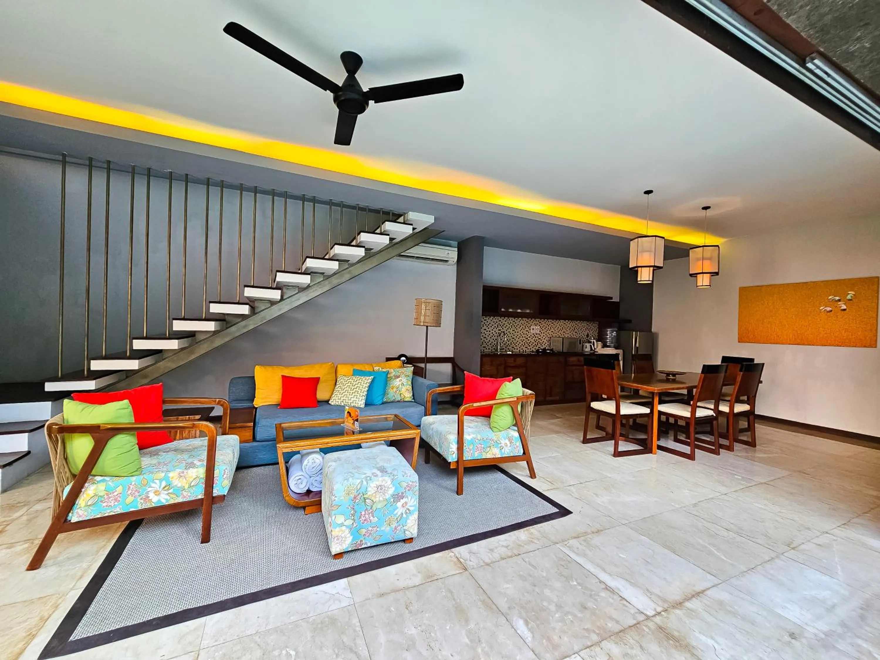 Kitchen or kitchenette in Seminyak Icon - by Karaniya Experience - CHSE certified