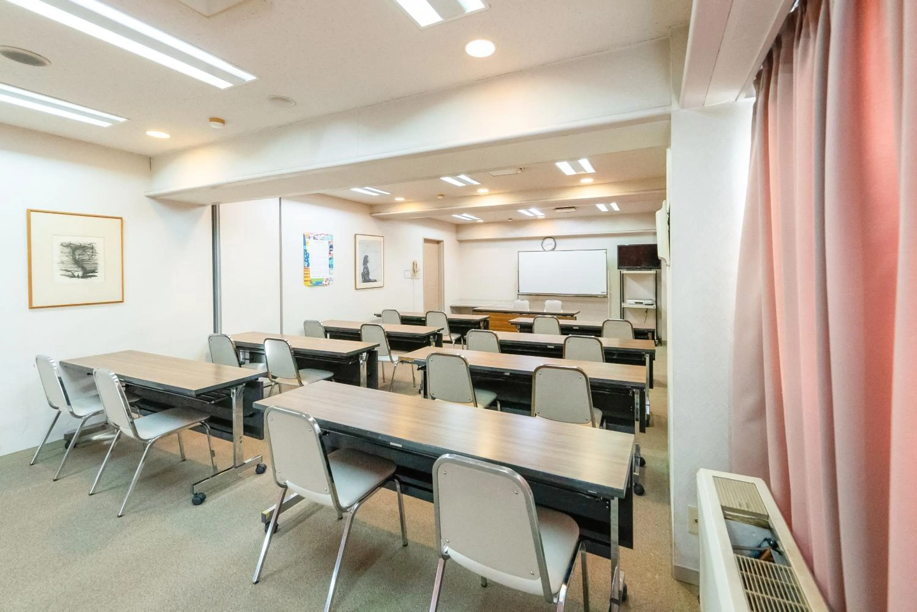 Meeting/conference room in Tendo Central Hotel
