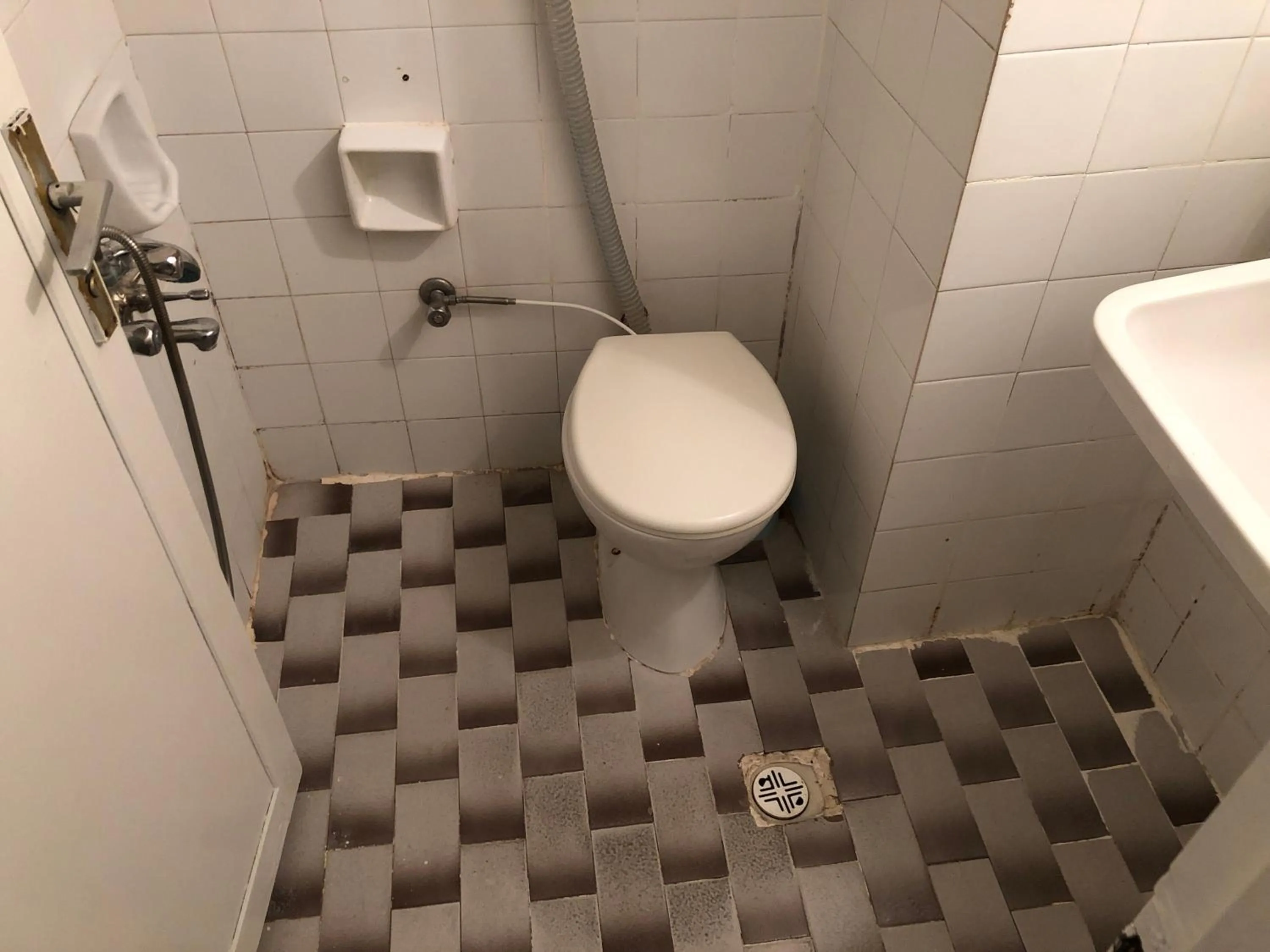 Shower in Ersoy Ak Pansiyon