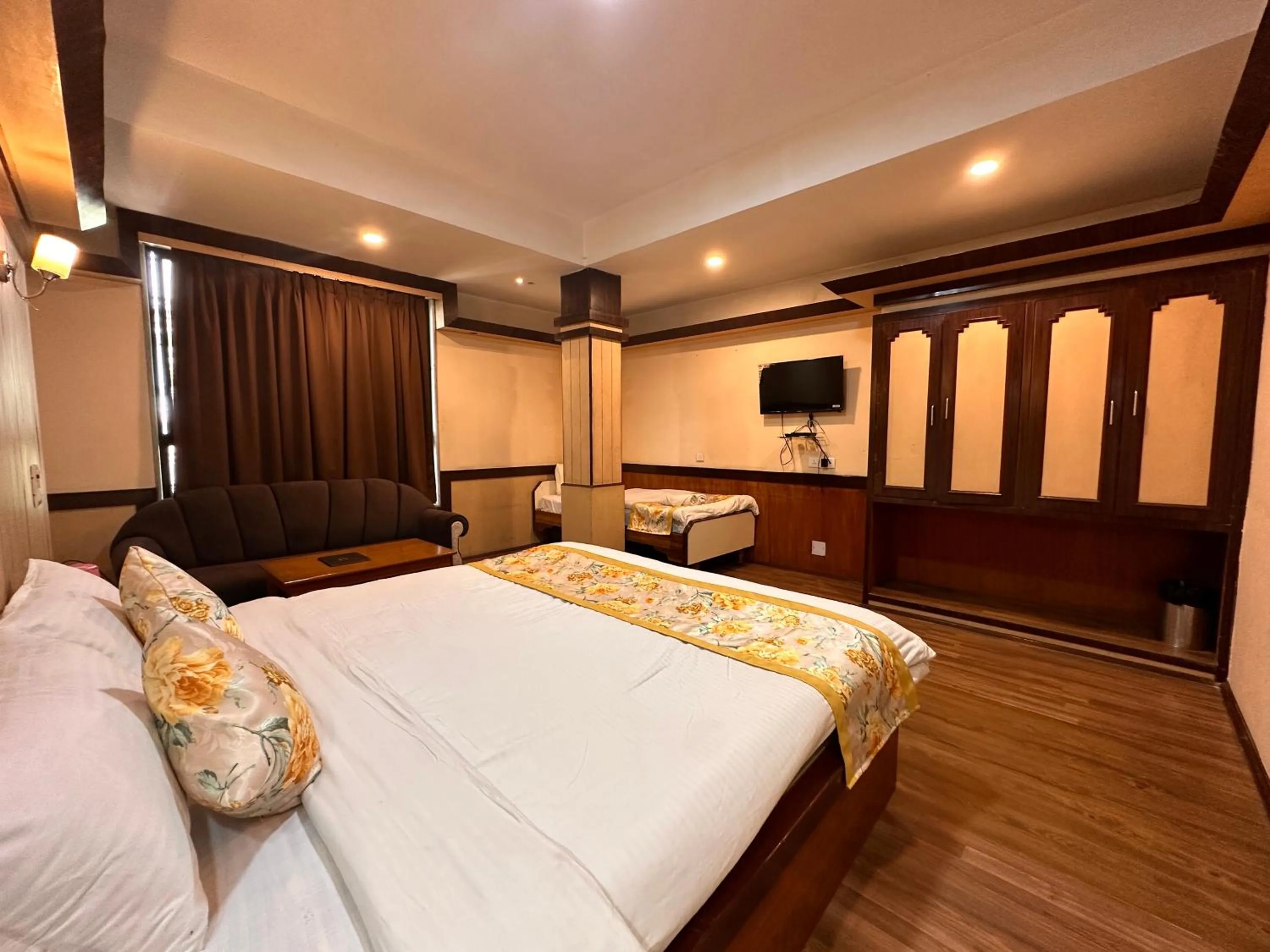 Bed in Hotel Gajraj