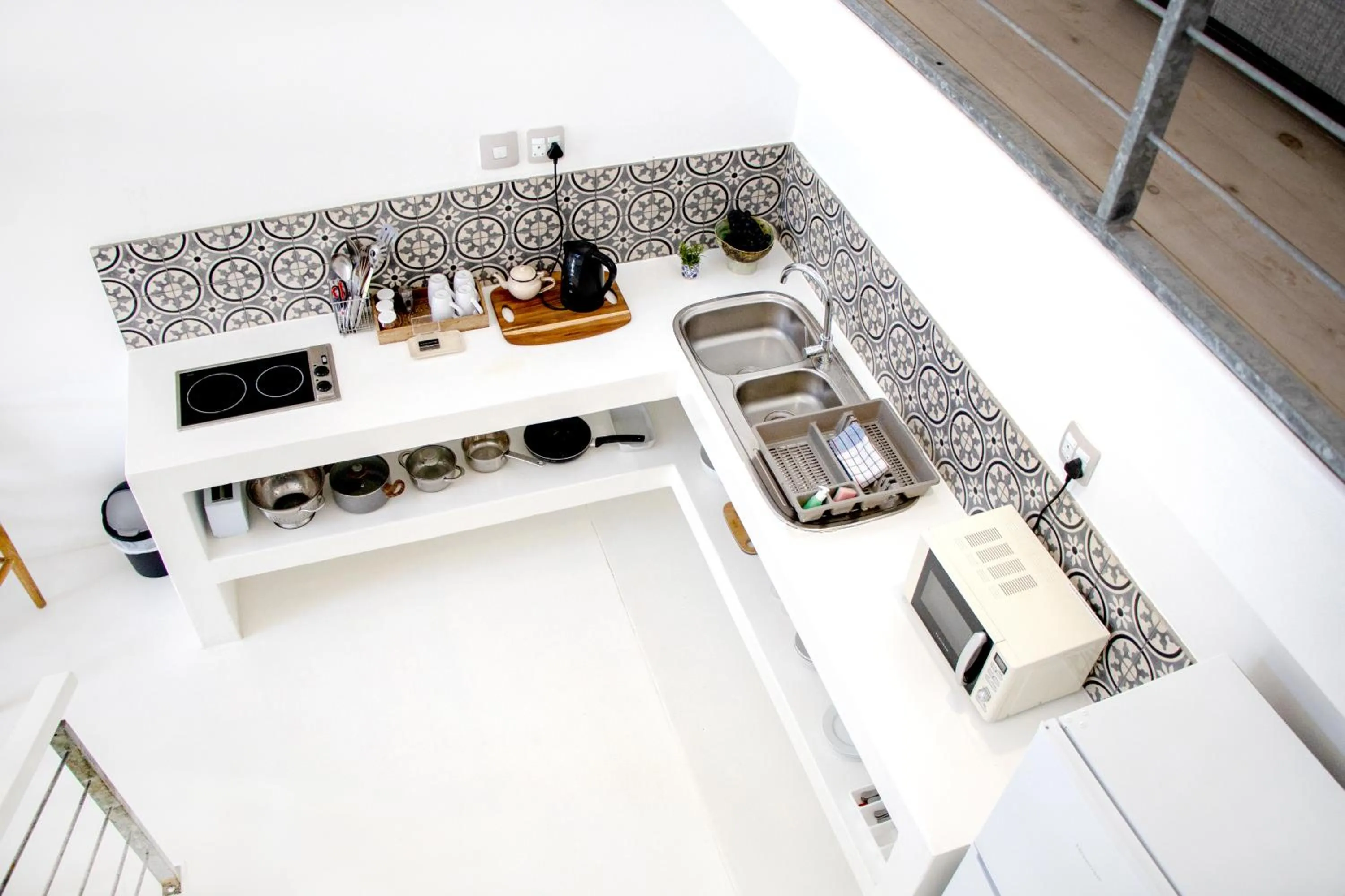 Kitchen or kitchenette in Karoo Retreat- Self Catering Villas and Guest House