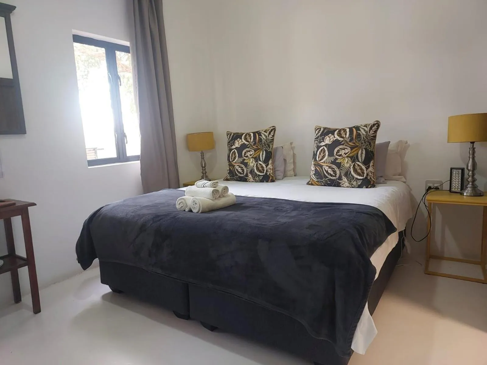 Bedroom, Bed in Karoo Retreat- Self Catering Villas and Guest House