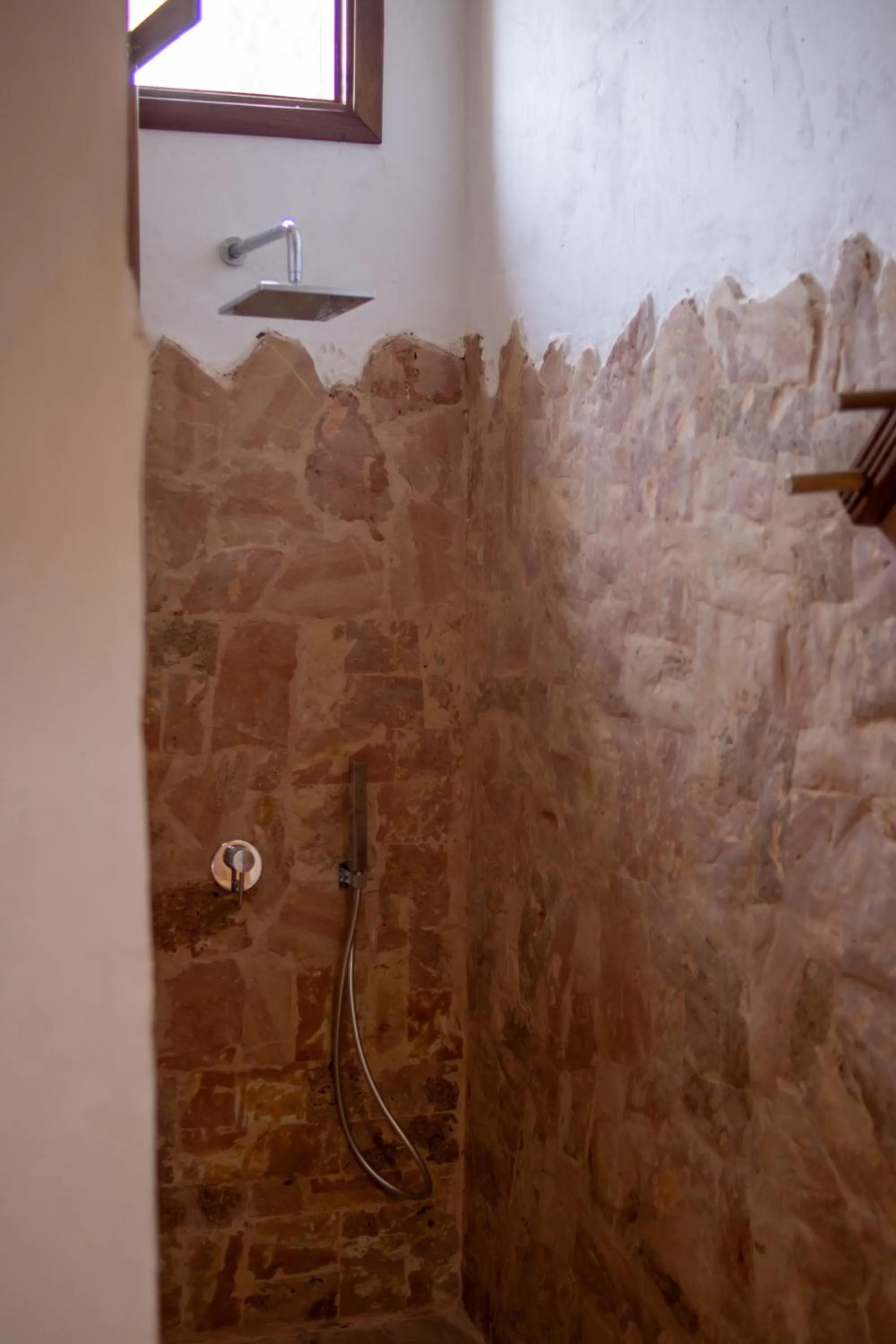 Shower in Mvuvi Boutique Resort