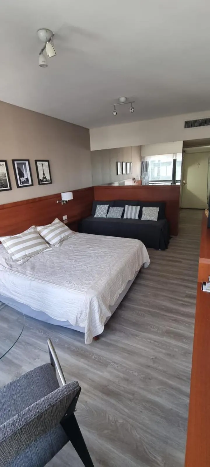 Bed in Dg Apart Obelisco