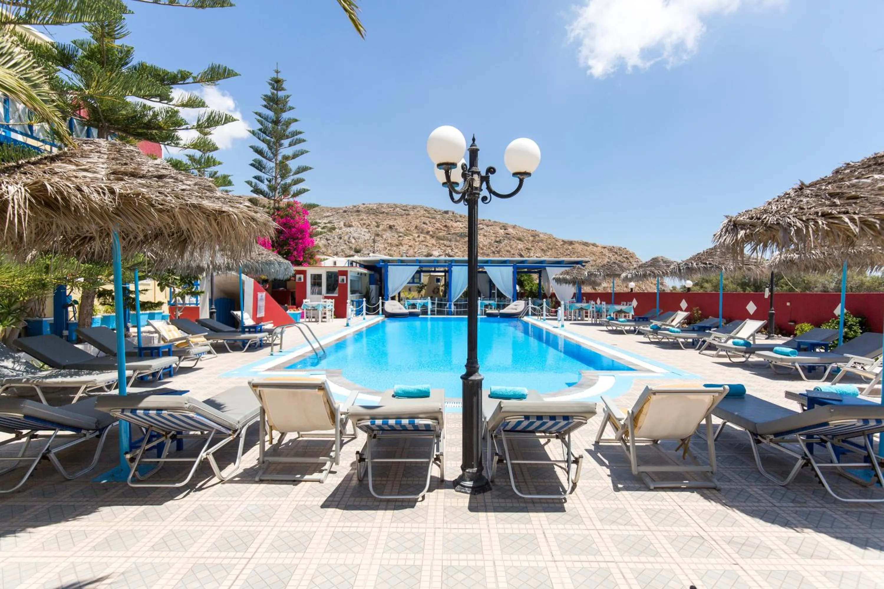 Swimming pool in Villa Michalis