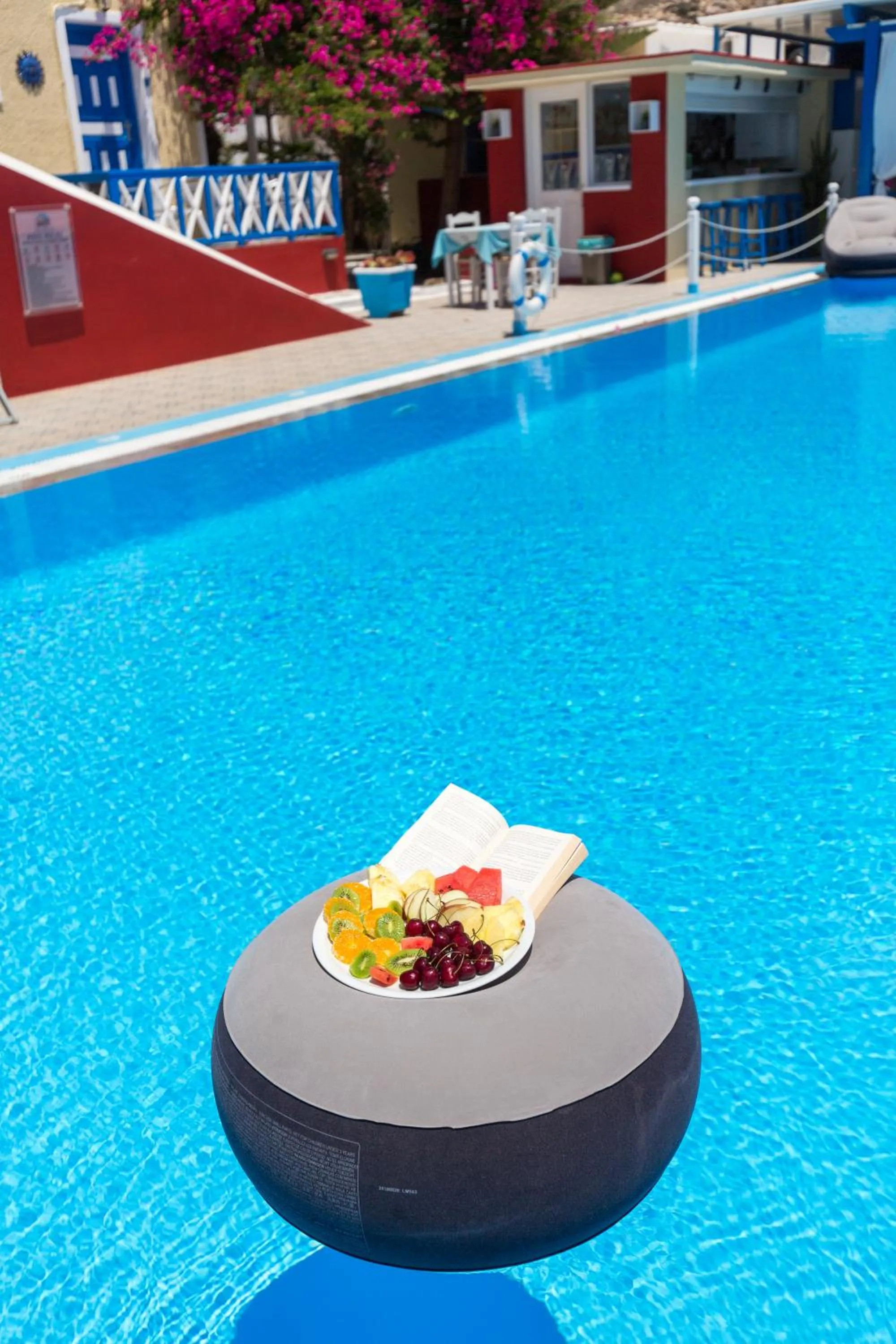 Swimming pool in Villa Michalis