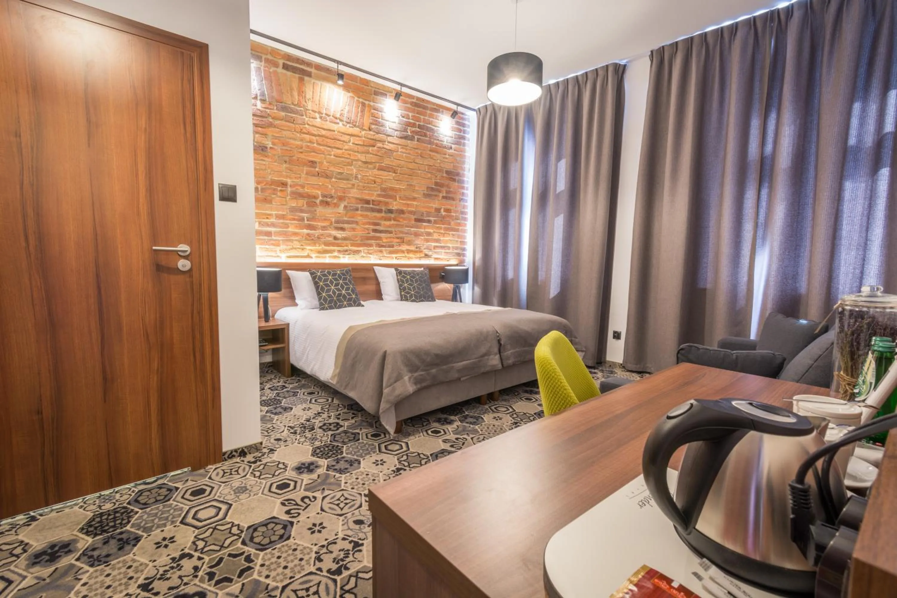 Bed in Hotel Lavender