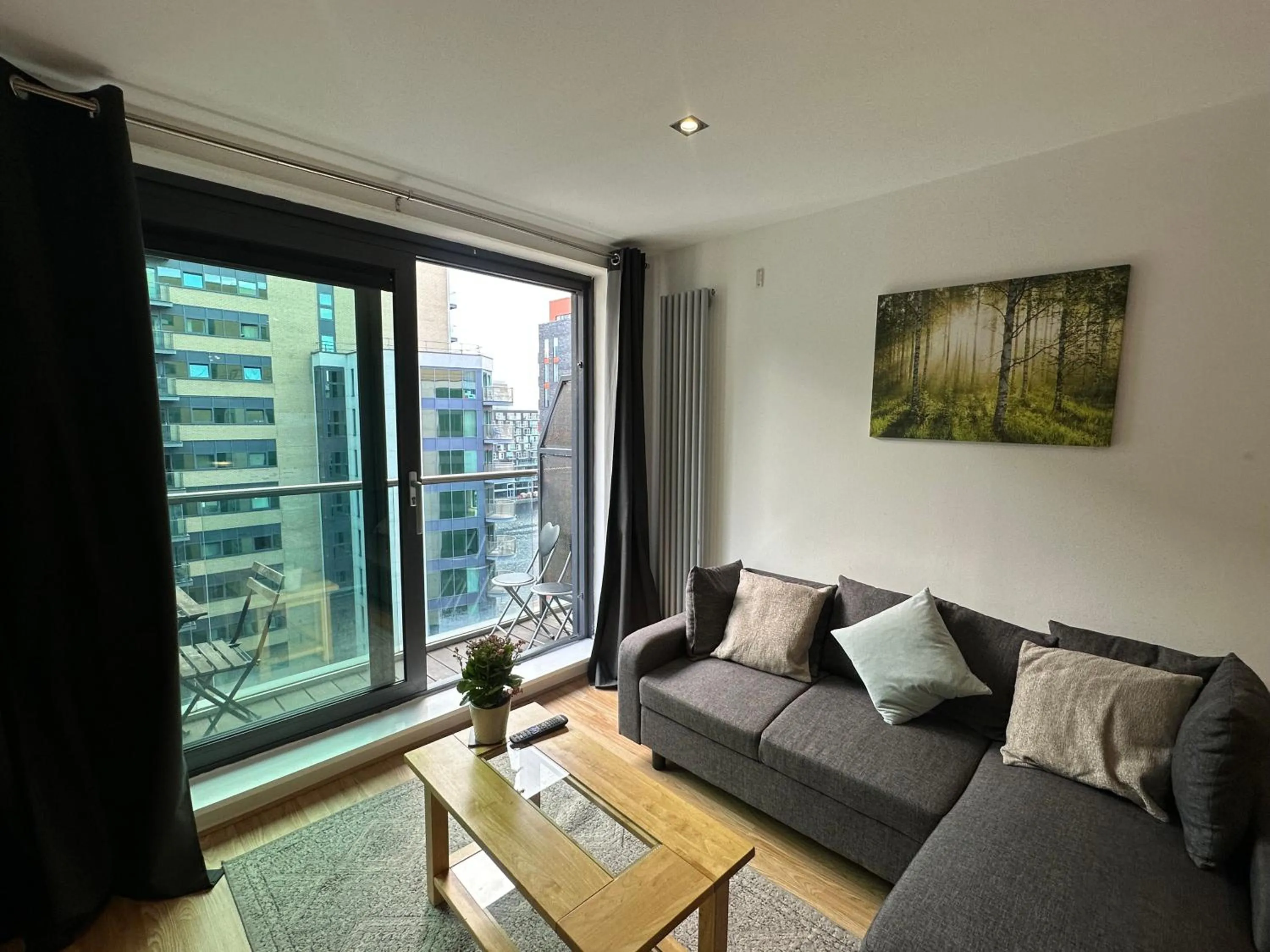 Canary Wharf - Luxury Apartments