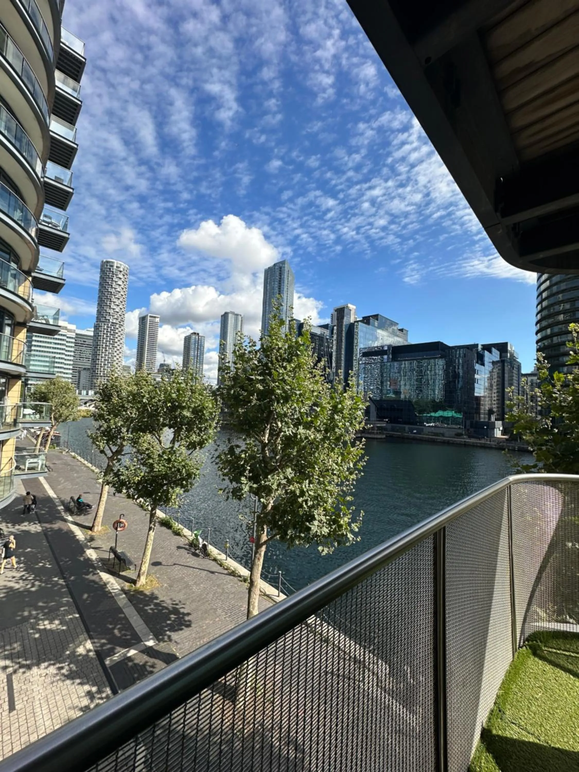 Canary Wharf - Luxury Apartments