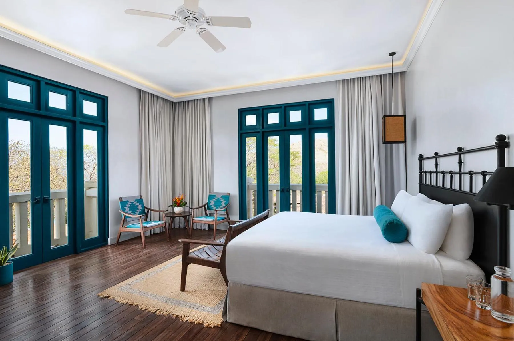 Bedroom, Bed in Santarena Hotel at Las Catalinas