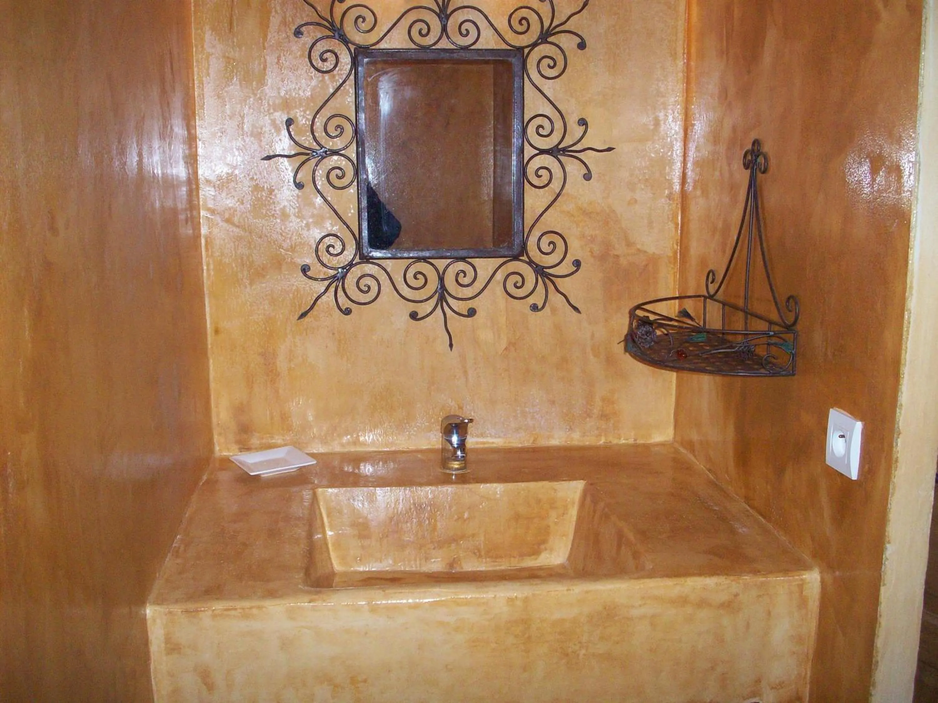 Bathroom in Studios et Gite La Sauvasse