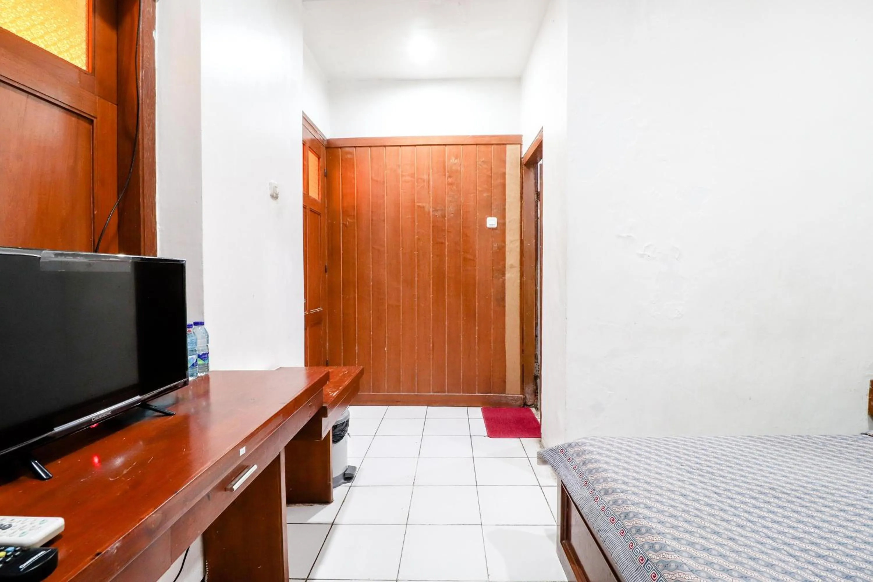 Bedroom, Bed in Hotel Limaran 1