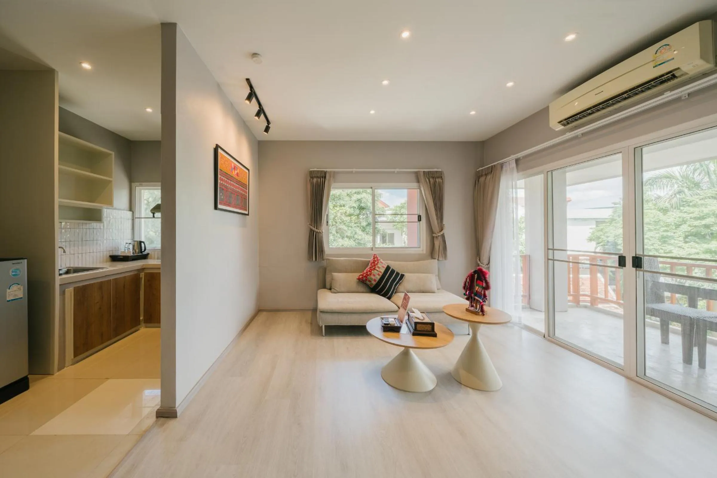 Kitchen or kitchenette in The Opium Chiang Mai