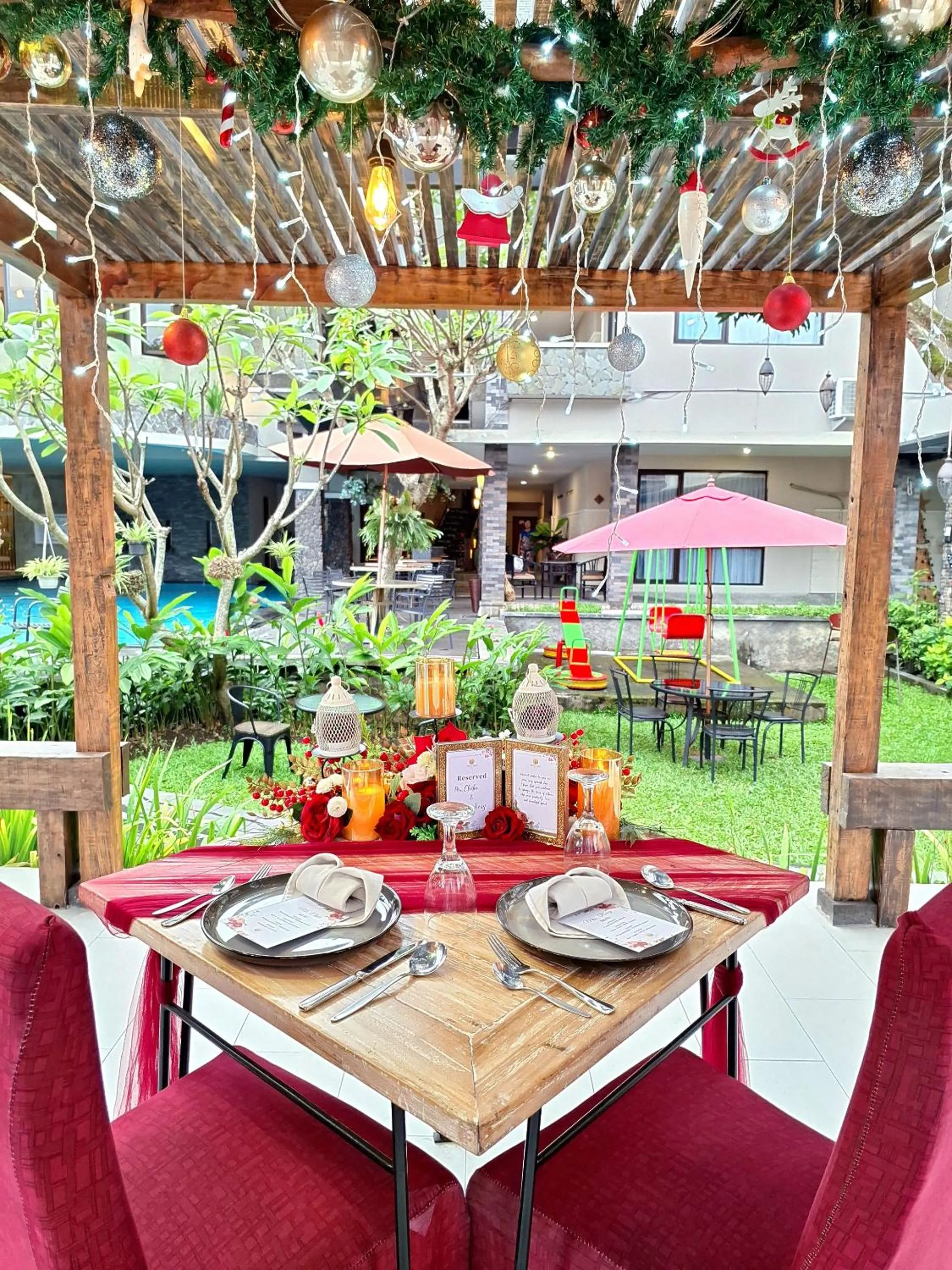 Dining area in Hotel Sriti Magelang