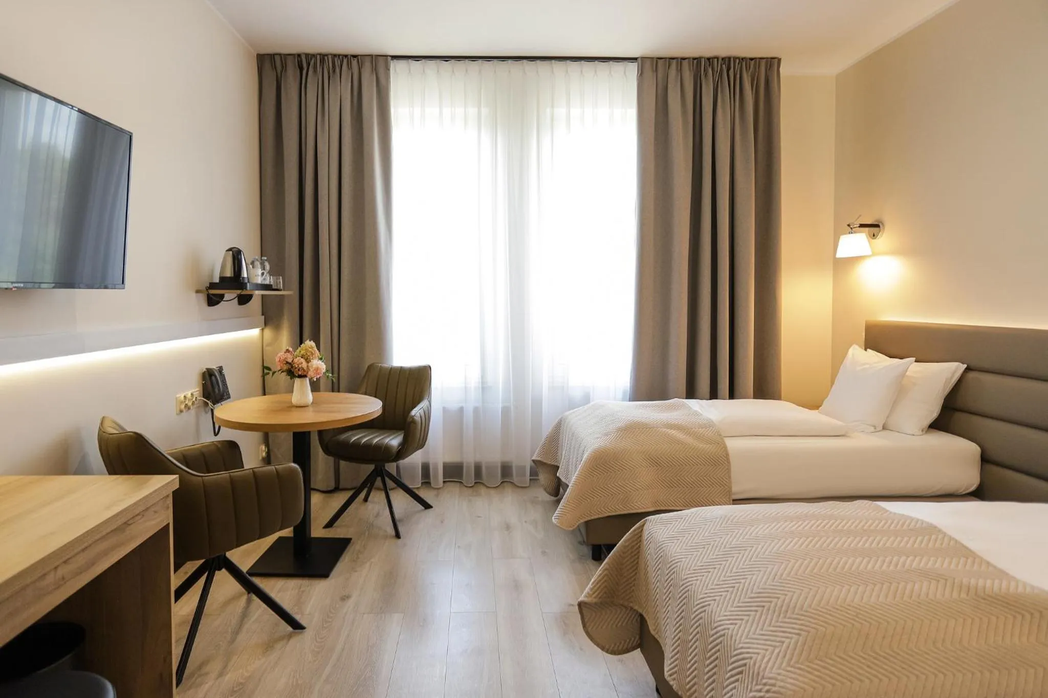 Photo of the whole room, Bed in Poznań West Hotel - Airport