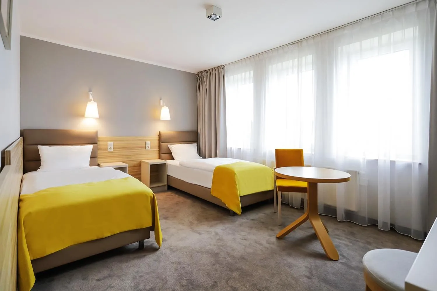 Bed in Poznań West Hotel - Airport