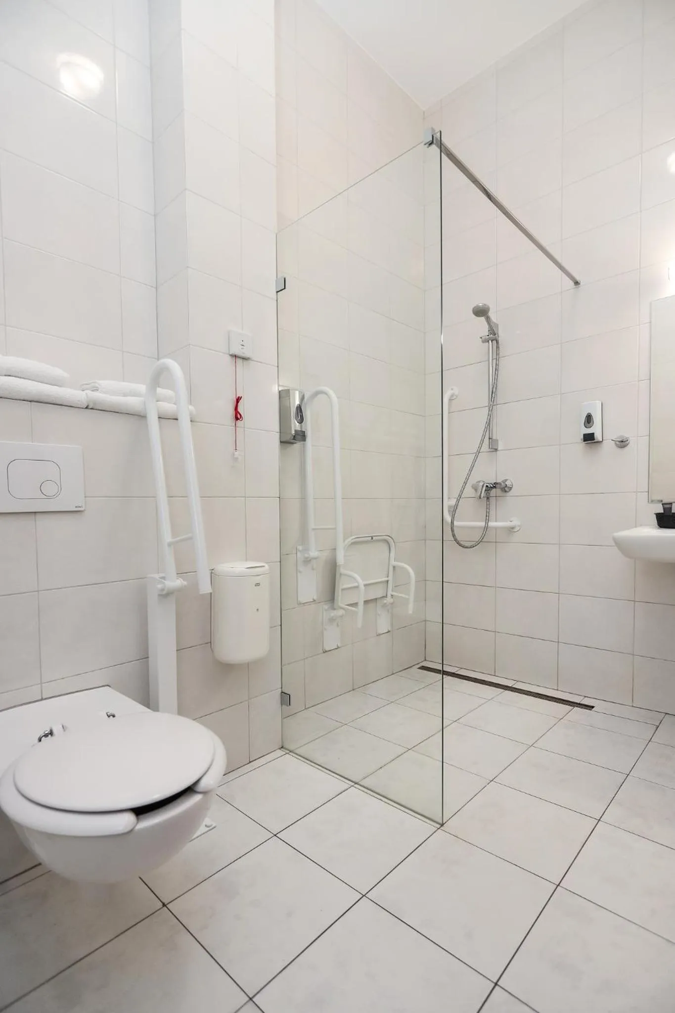 Bathroom in Poznań West Hotel - Airport