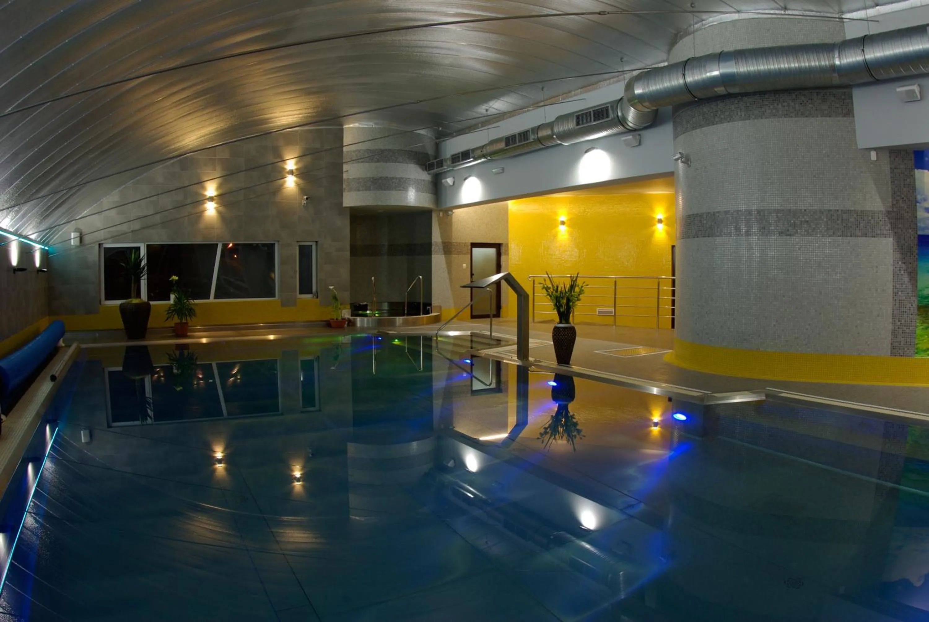 Swimming pool in Majewski Hotel & SPA