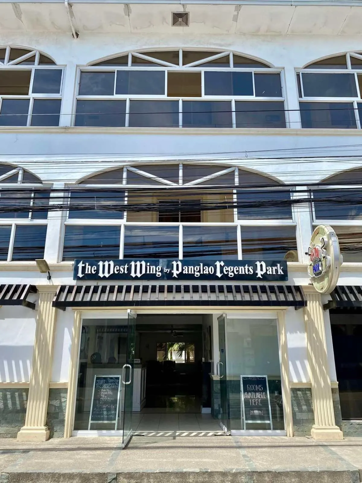 Facade/entrance in Panglao Regents Park Resort