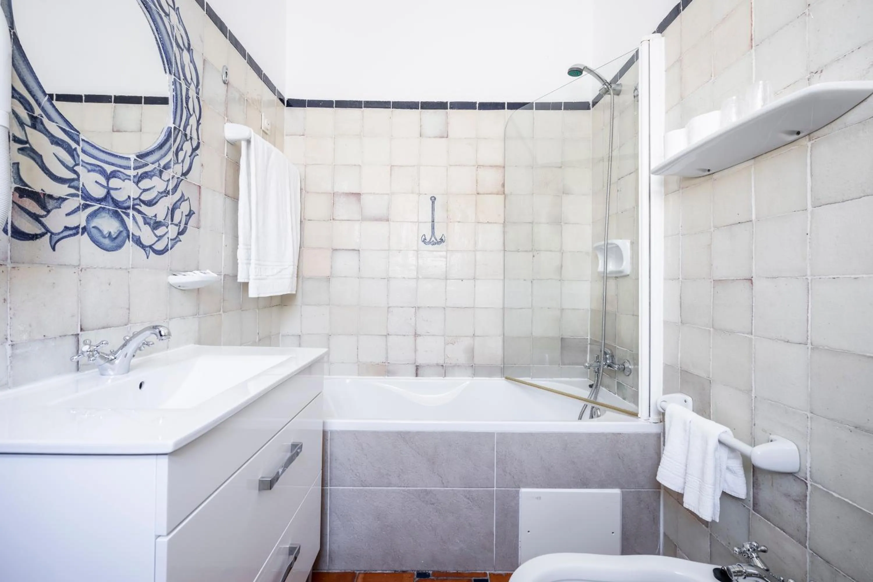 Shower in Residencial Mares